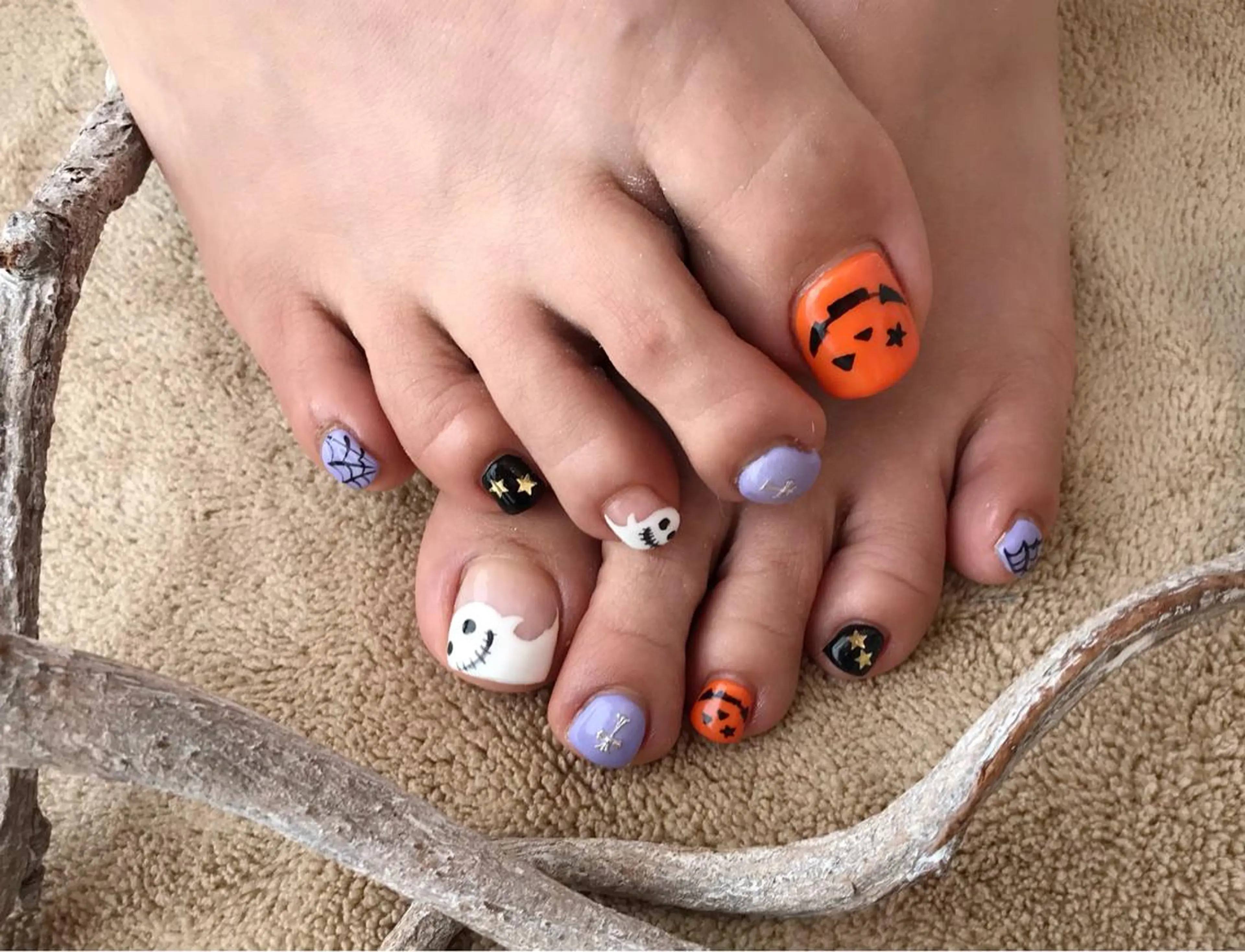 ネイル フットネイル エース ネイルのネイルデザイン