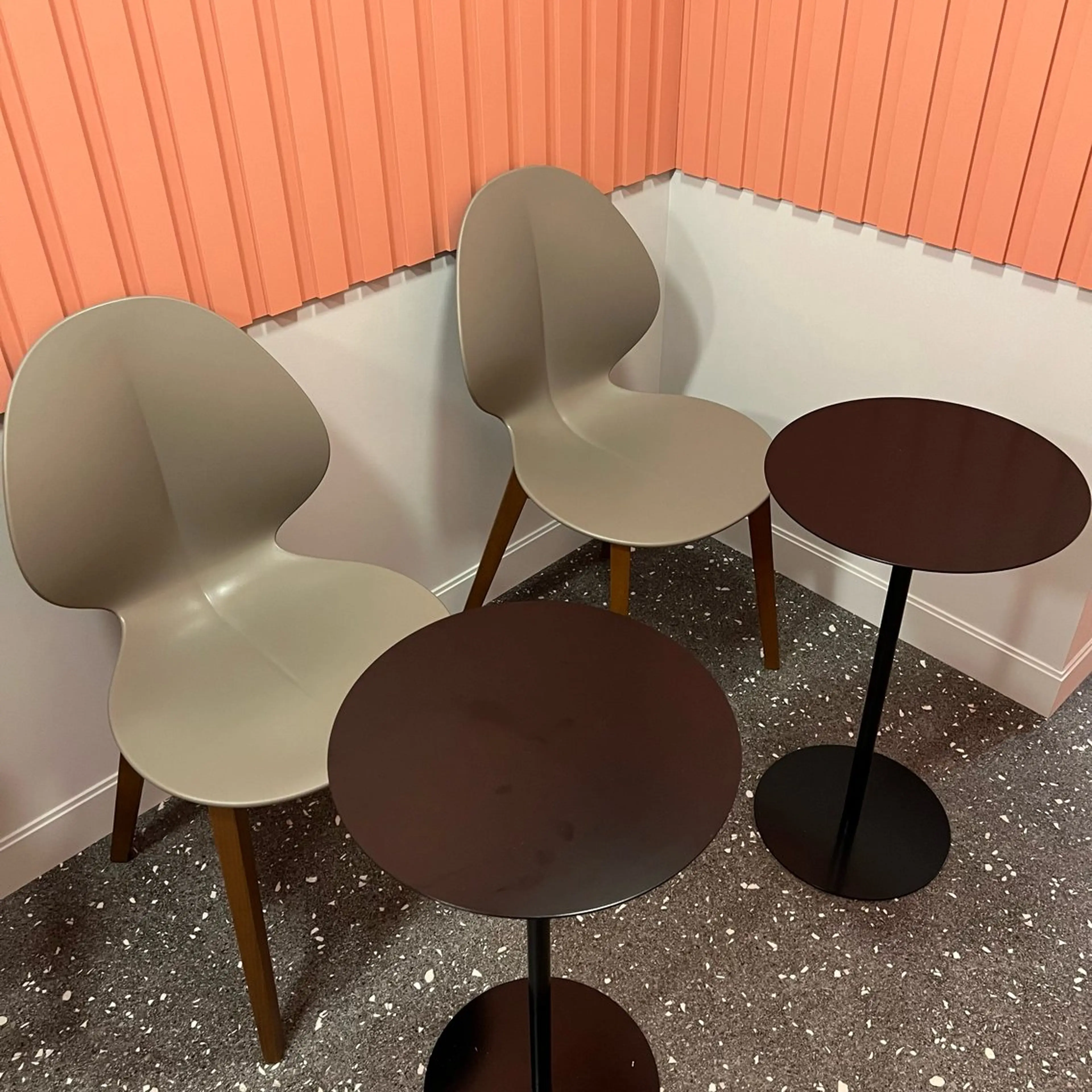 shibata mahoのマツエク・マツパデザイン