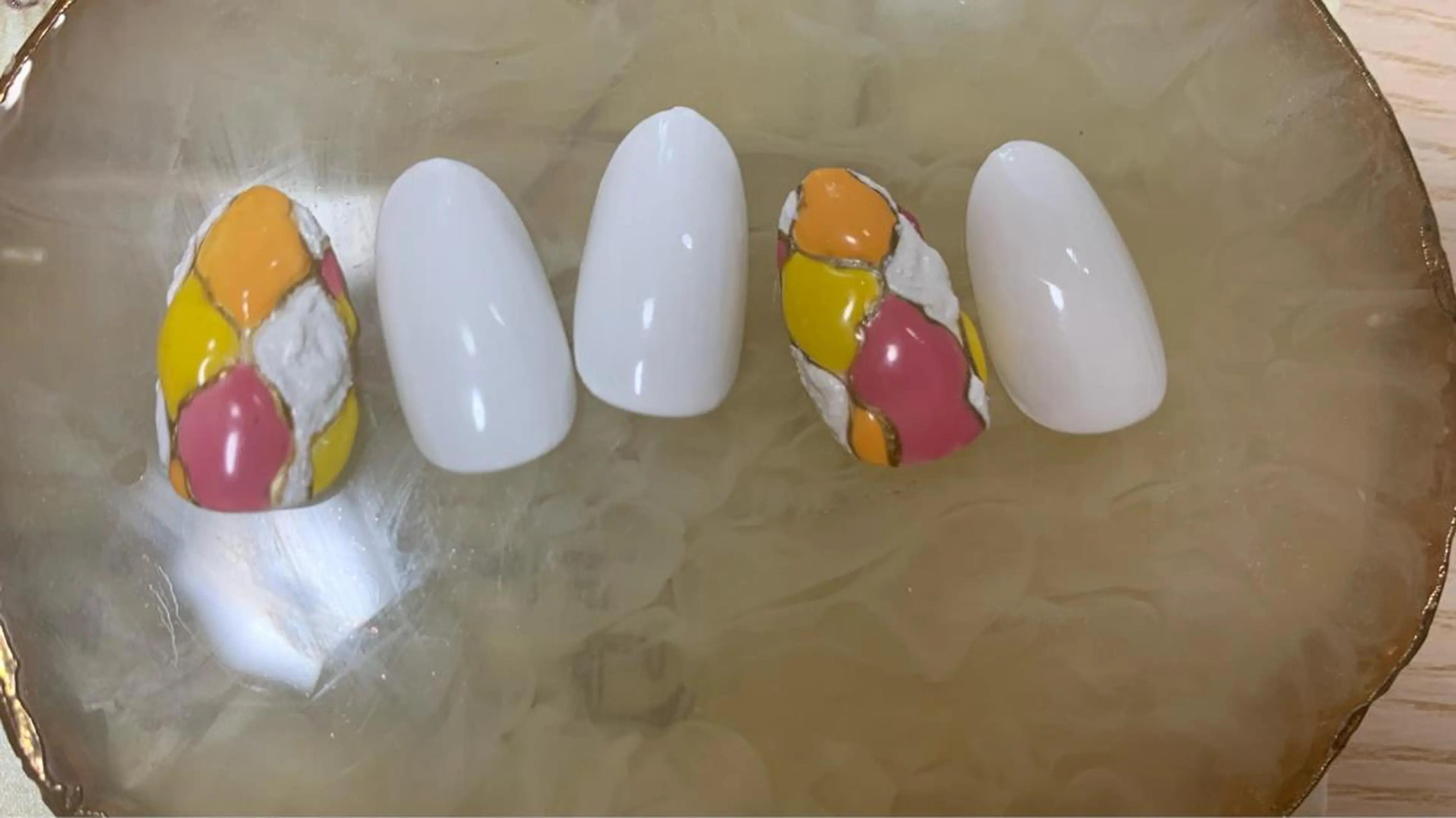 ネイル miu miuのネイルデザイン