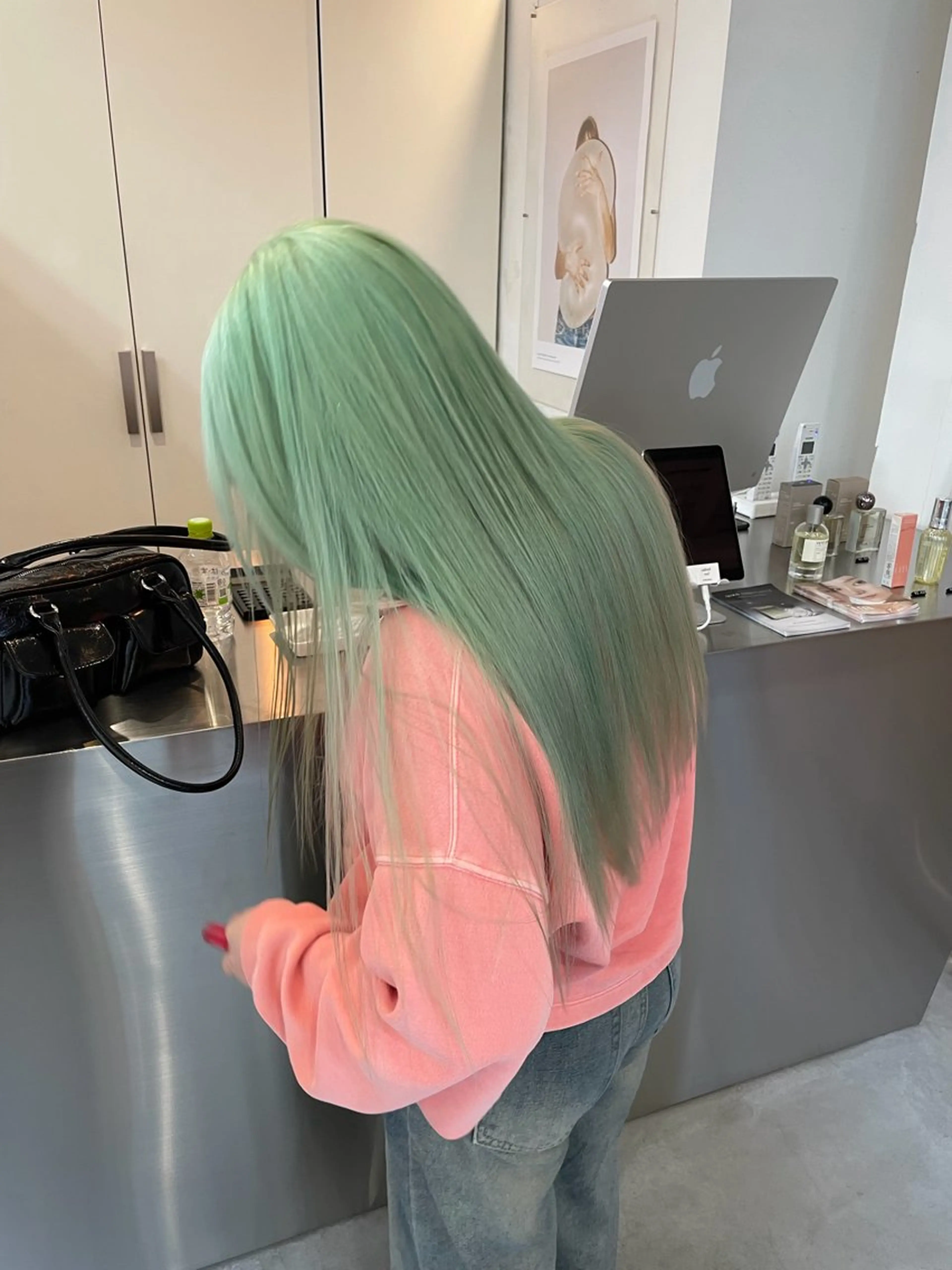 ロング カラー ヘアカラー Tsukasa/ ハイトーン/寒色のヘアスタイル