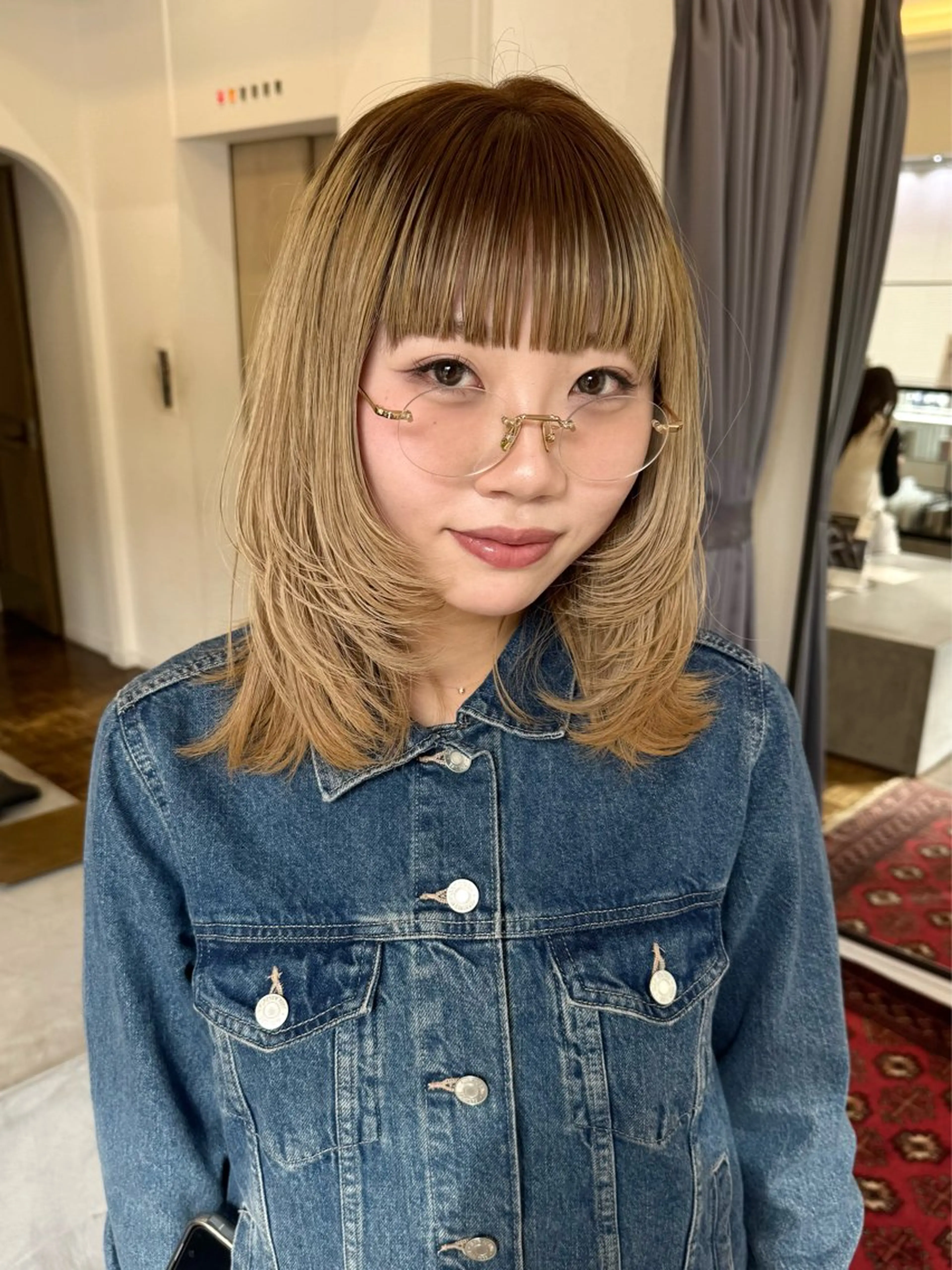 セミロング レイヤーカット オオタ ユキのヘアスタイル