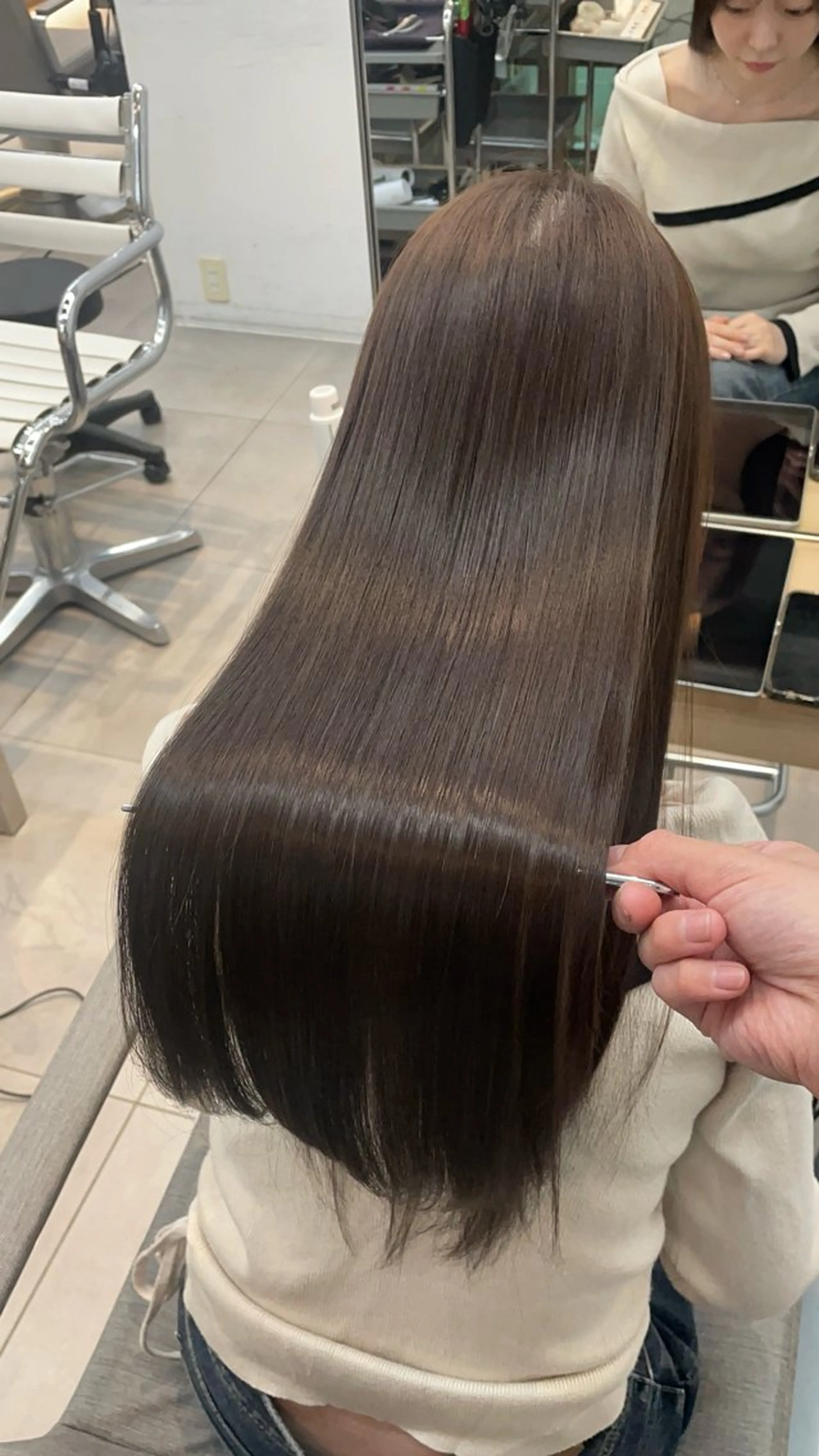 ロング カラー 髪質改善 ✨髪質改善✨美髪 矯正🫧小泉のヘアスタイル