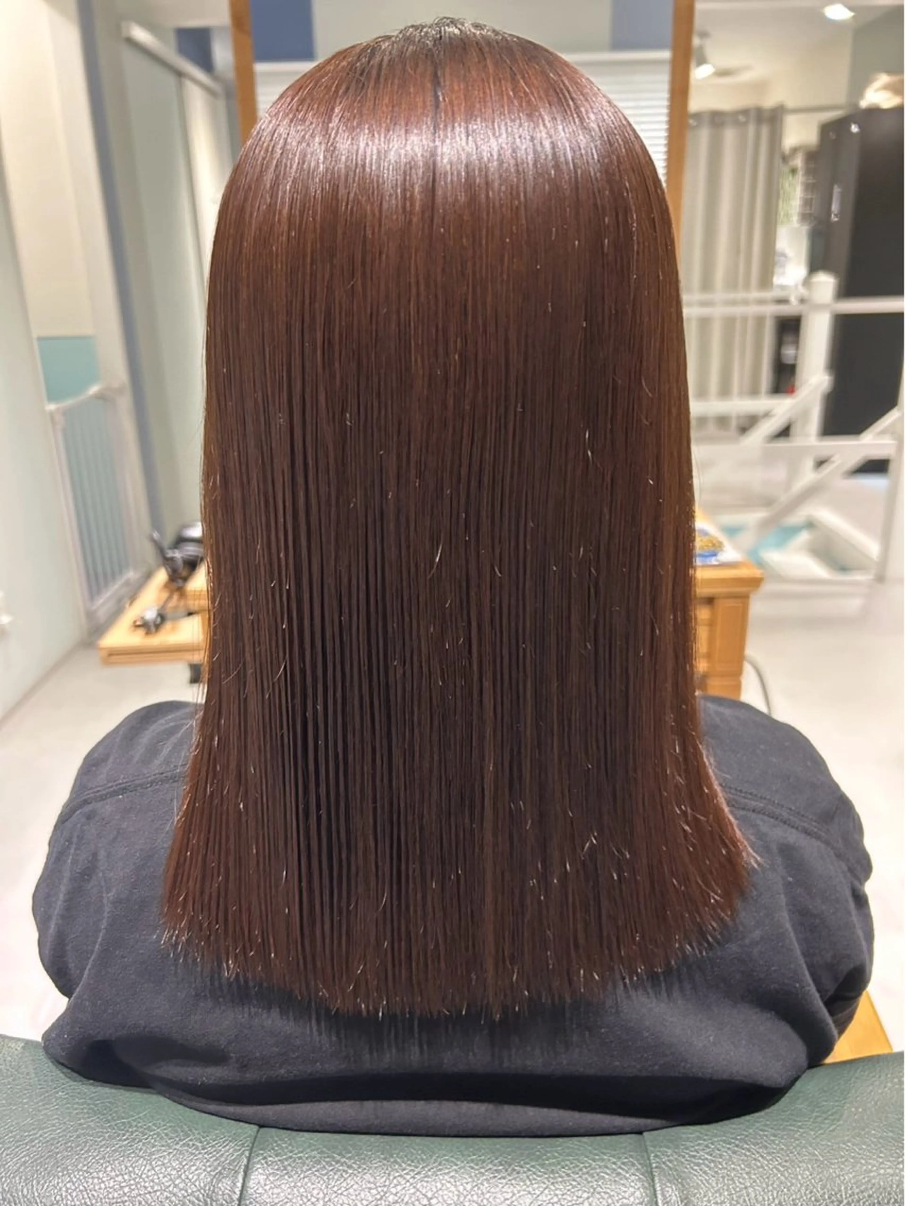 ミディアム カラー ヘアカラー 足立 芹音のヘアスタイル