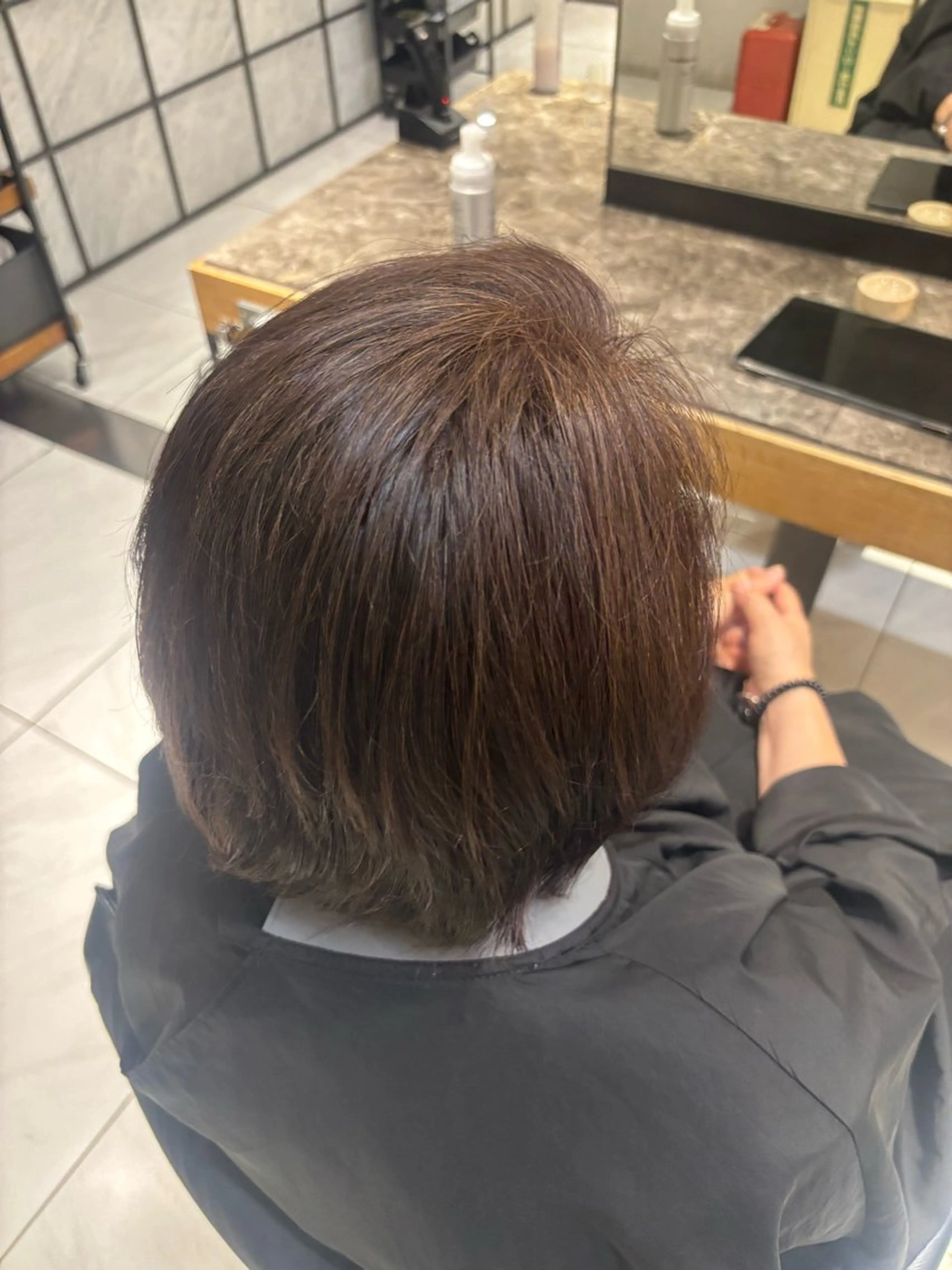 ツヤグレイカラー🩶✨(白髪染め)の写真