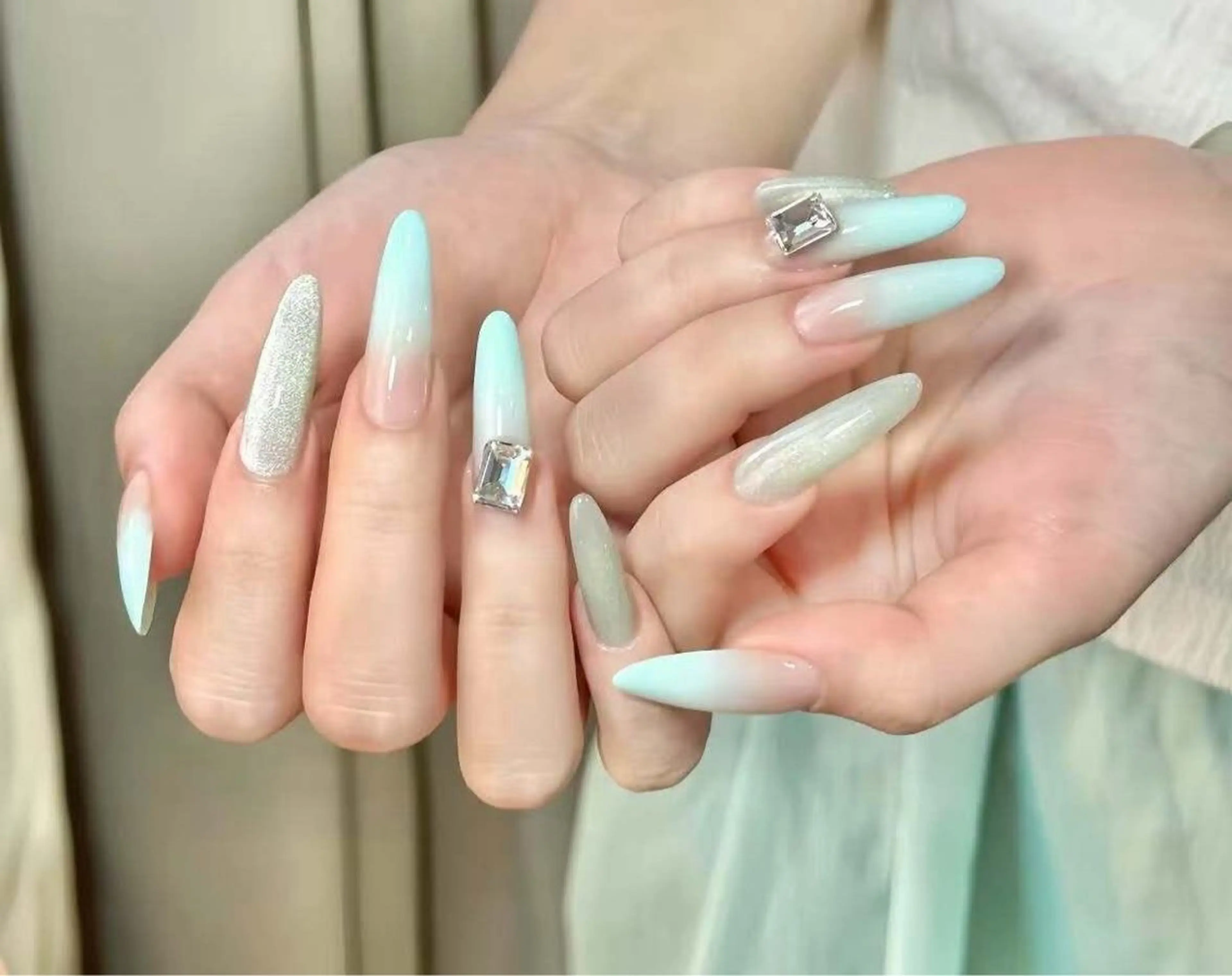 ネイル フラワーネイル フレンチネイル ジェルネイル ガラスフレンチ ハート ハンドネイル 相沢 さやかのネイルデザイン