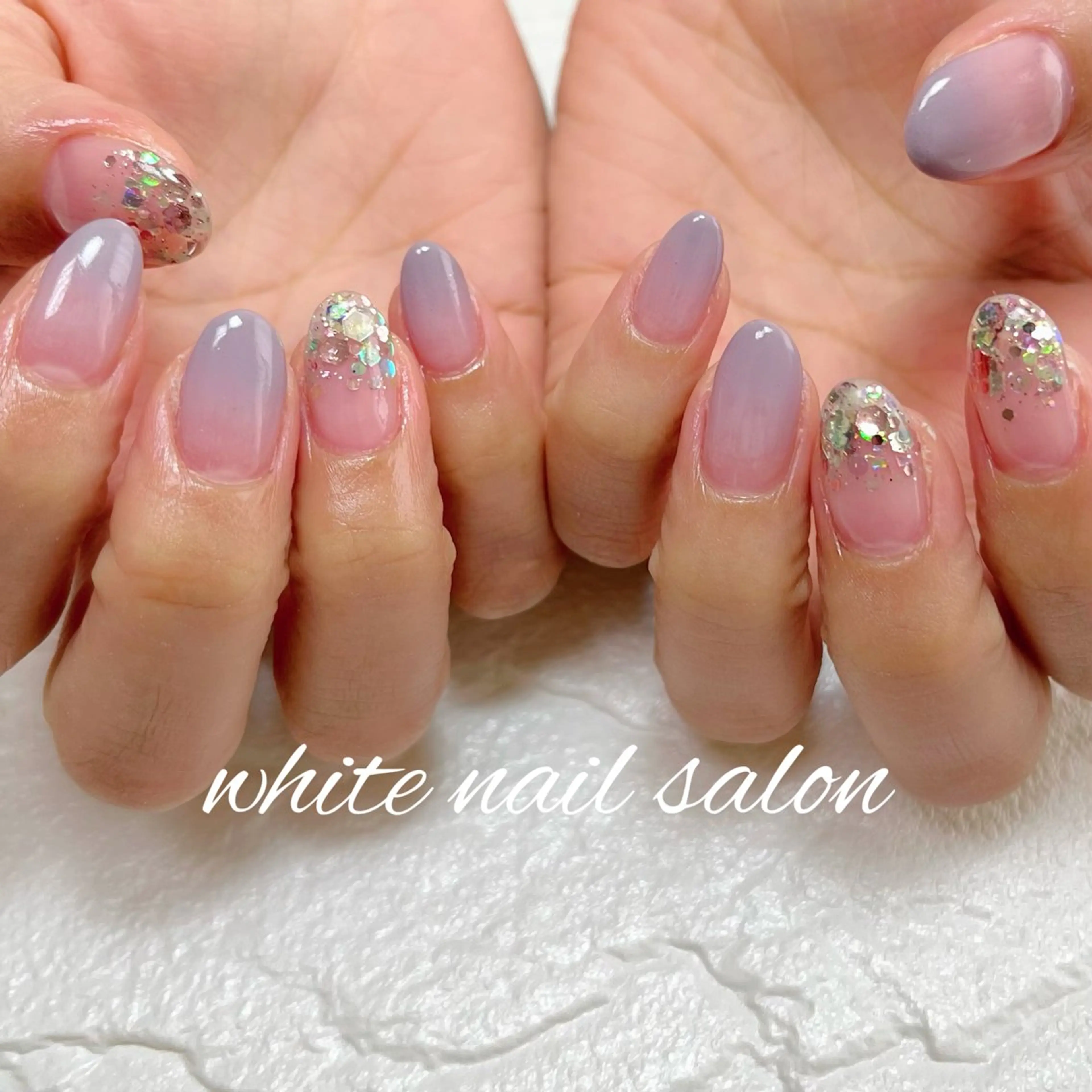 ネイル ラメ(グリッター) シンプルネイル white nail salonのネイルデザイン