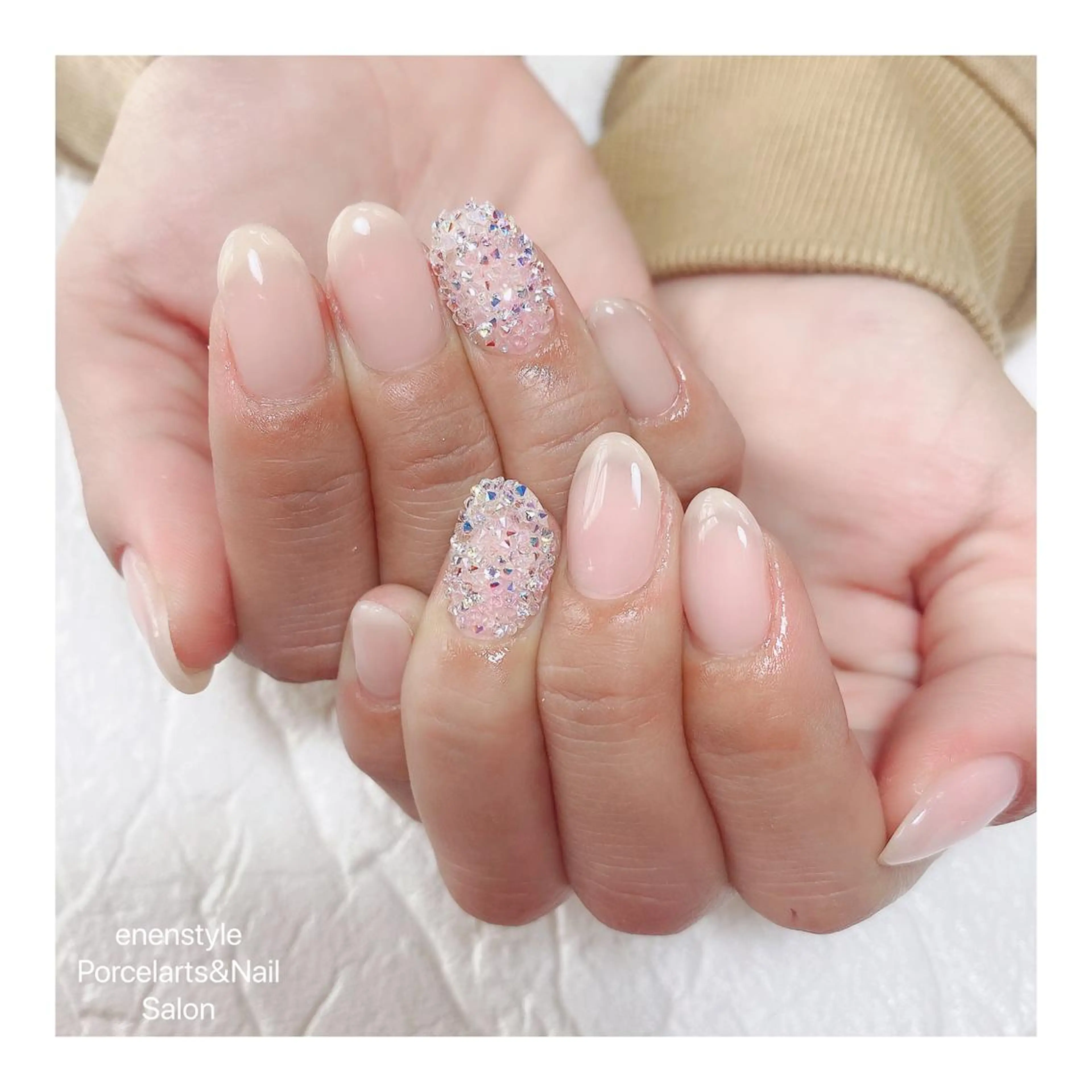 ミディアム ネイル ハンドネイル 👑enen style👑のネイルデザイン