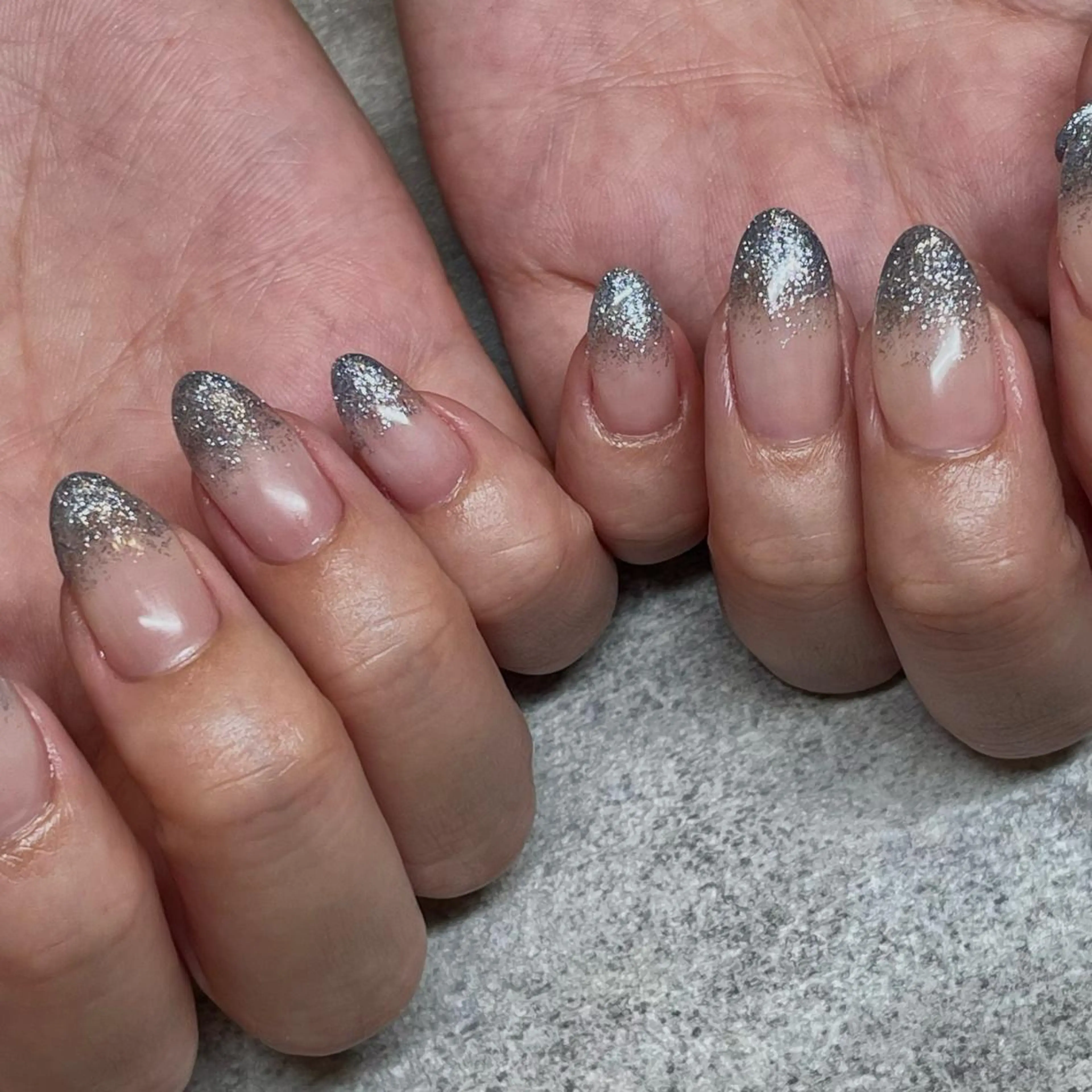 ネイル カメレオン京橋🌻 草葉由佳のネイルデザイン