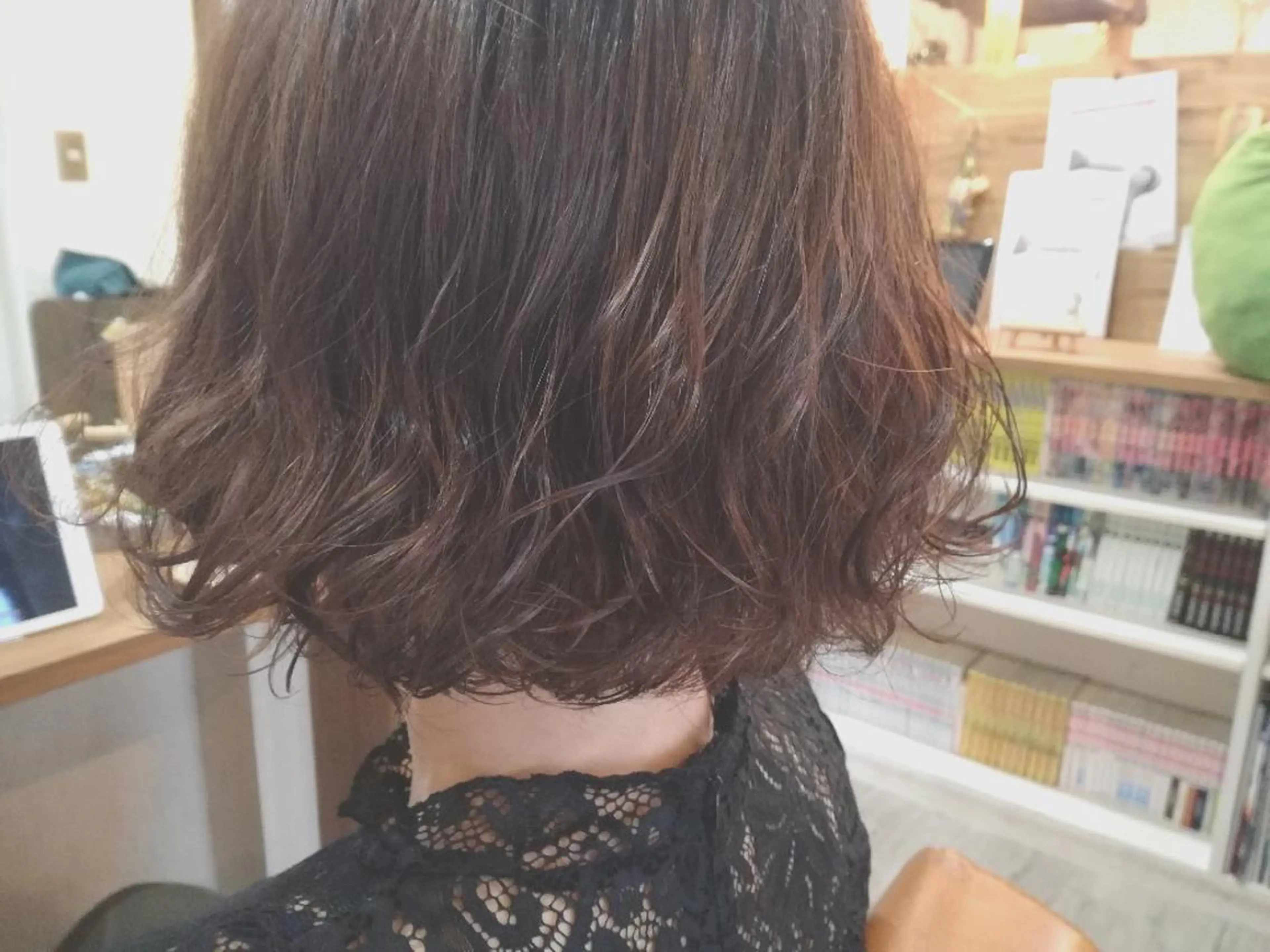 パーマ ミディアム ミディアムパーマ ニュアンスパーマ カット パーマ 佐藤 美咲のヘアスタイル