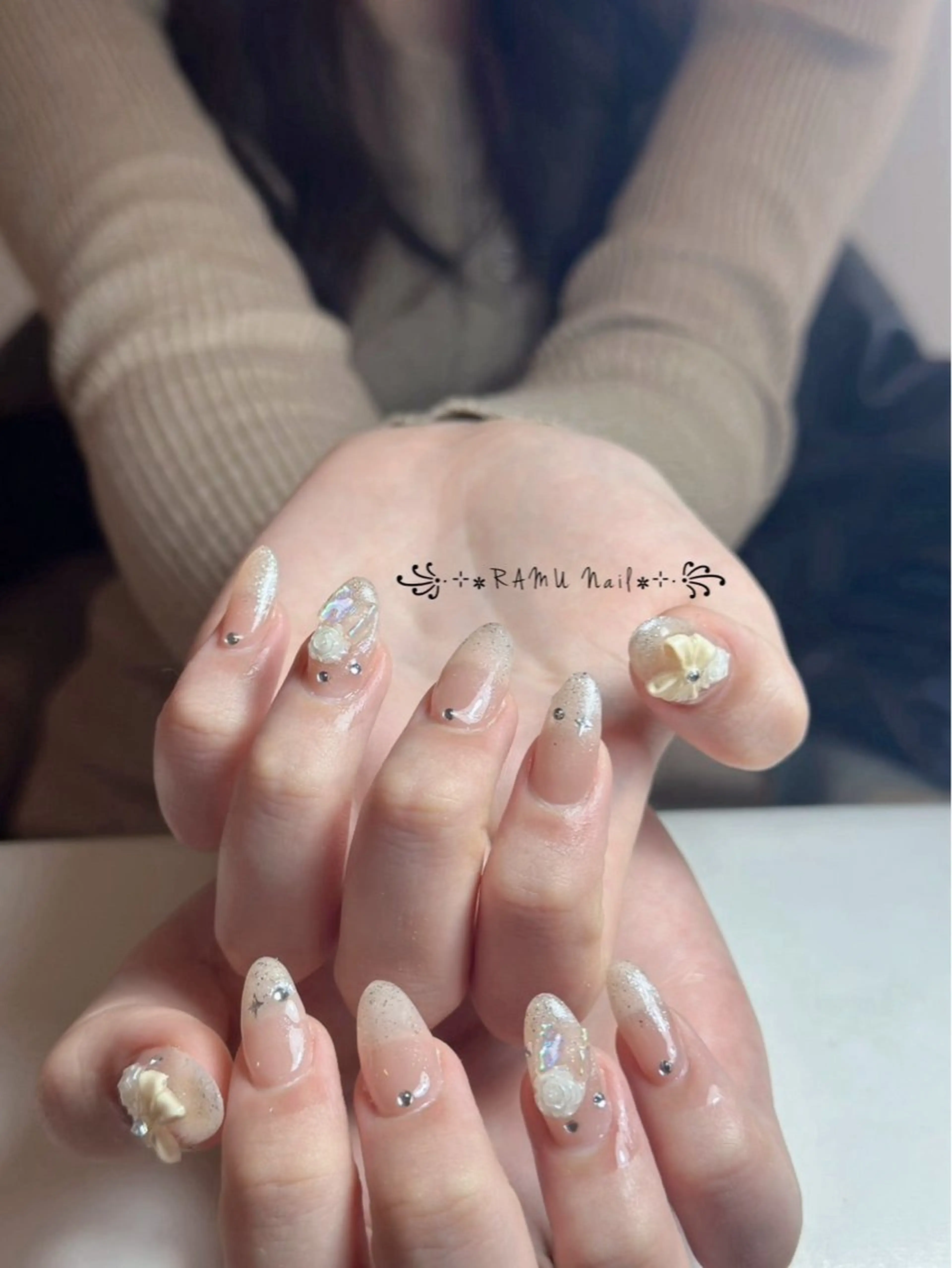 ネイル キラキラネイル マグネットネイル ミラーネイル ピンク 春ネイル ハンドネイル RAMU Nail 恵比寿店のネイルデザイン