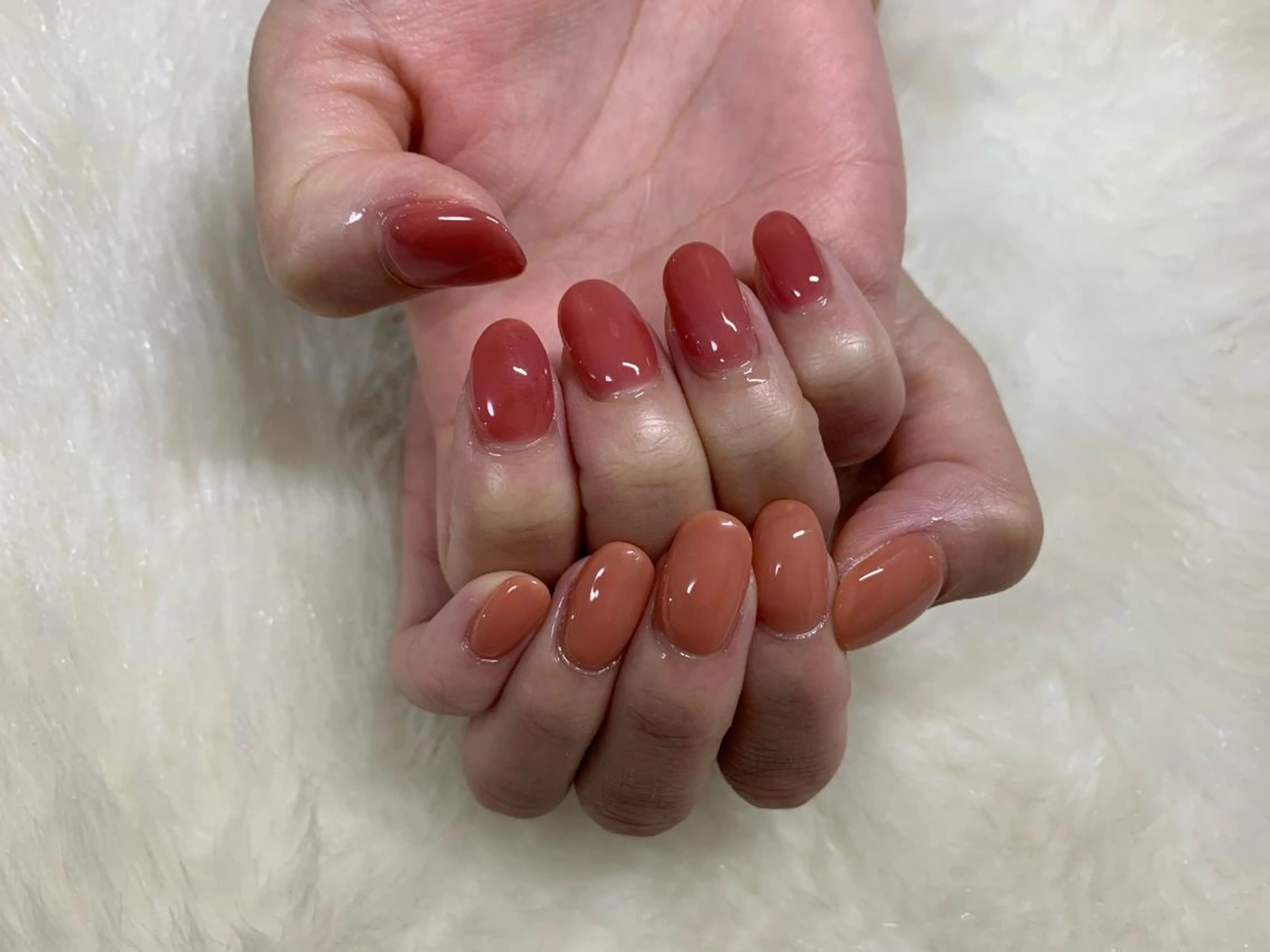 ミディアム ハンドネイル ハンドケア Kono Nanamiのネイルデザイン