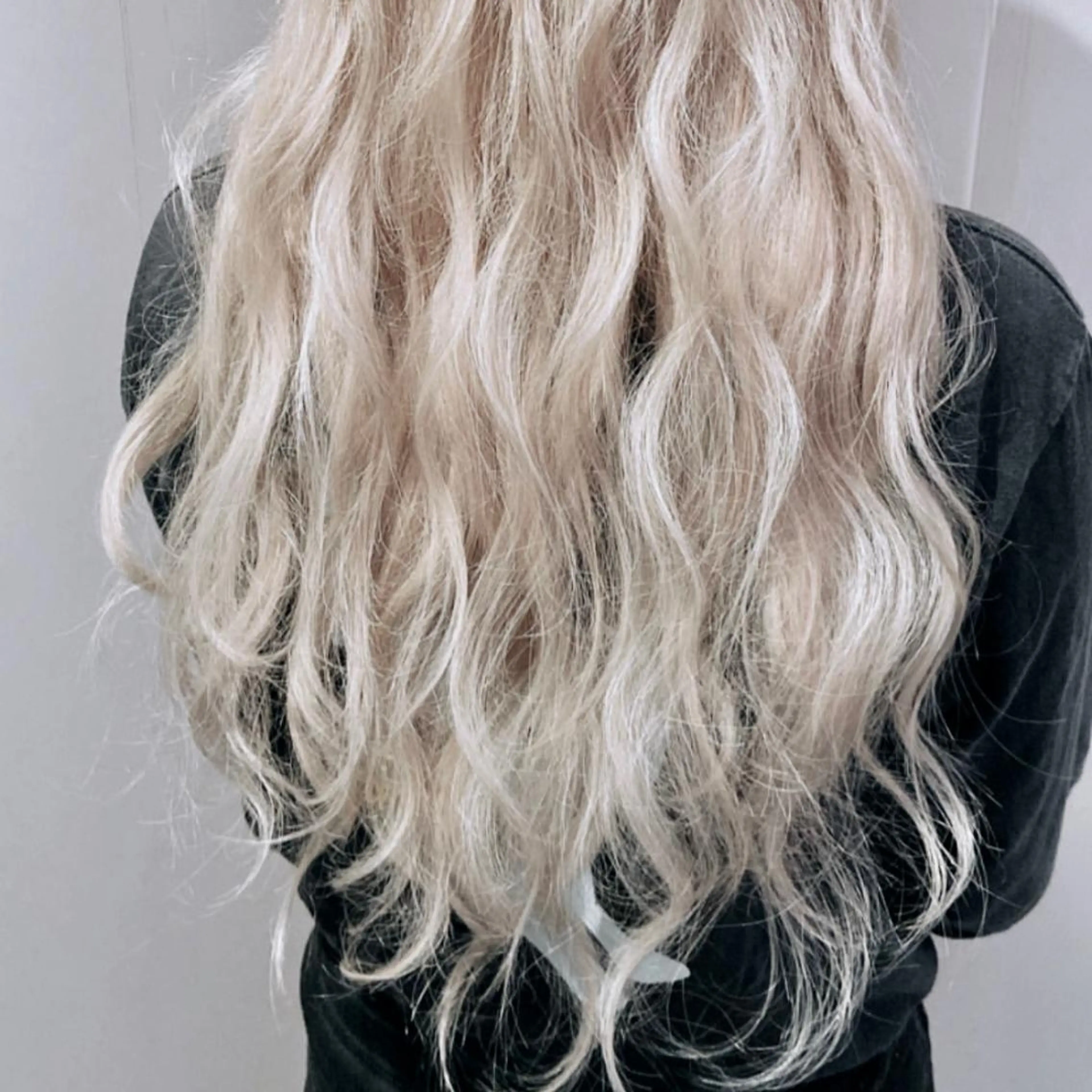 ロング エクステ 中田 サヤカのヘアスタイル