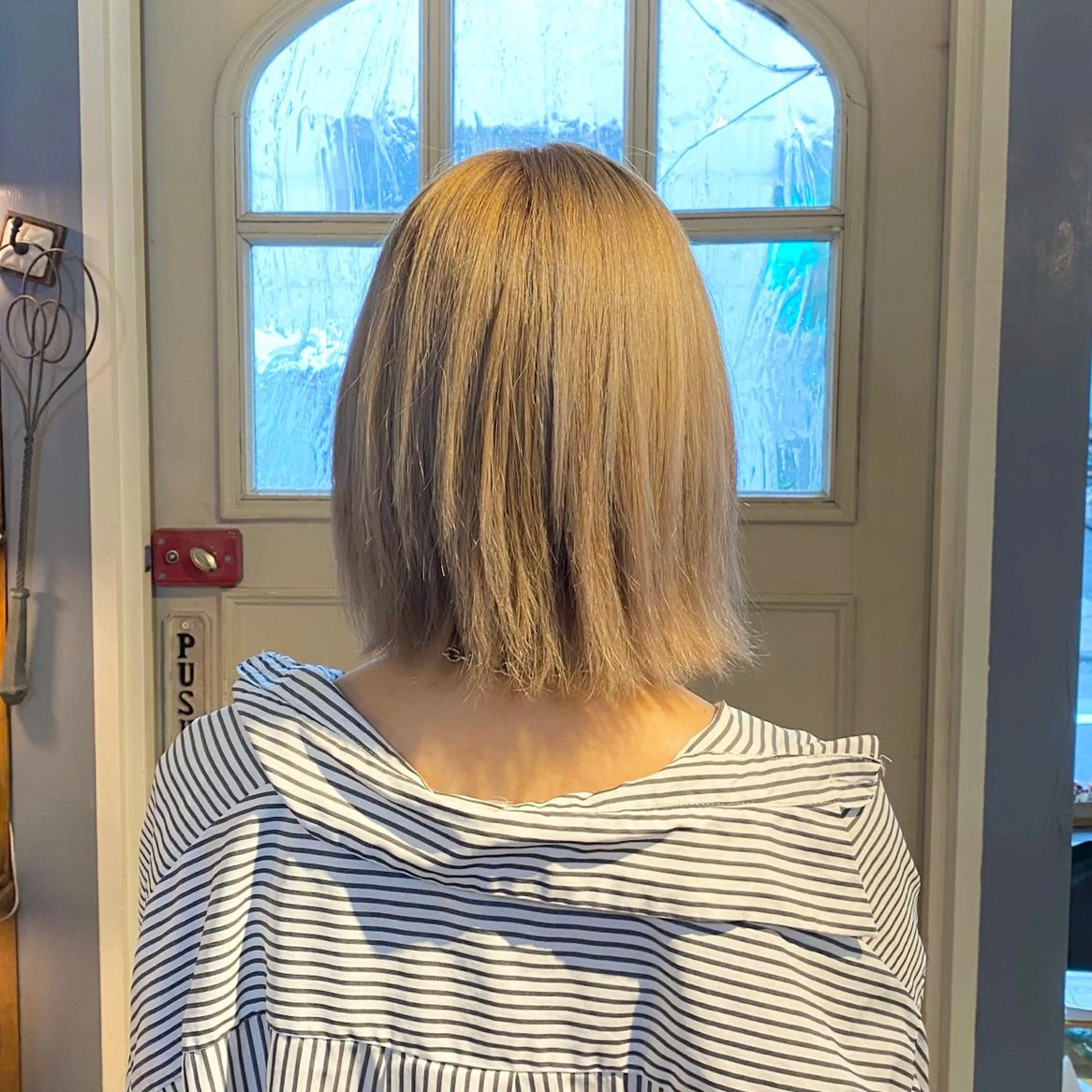 ロング エクステ BRITS 渡辺 菜々子のヘアスタイル