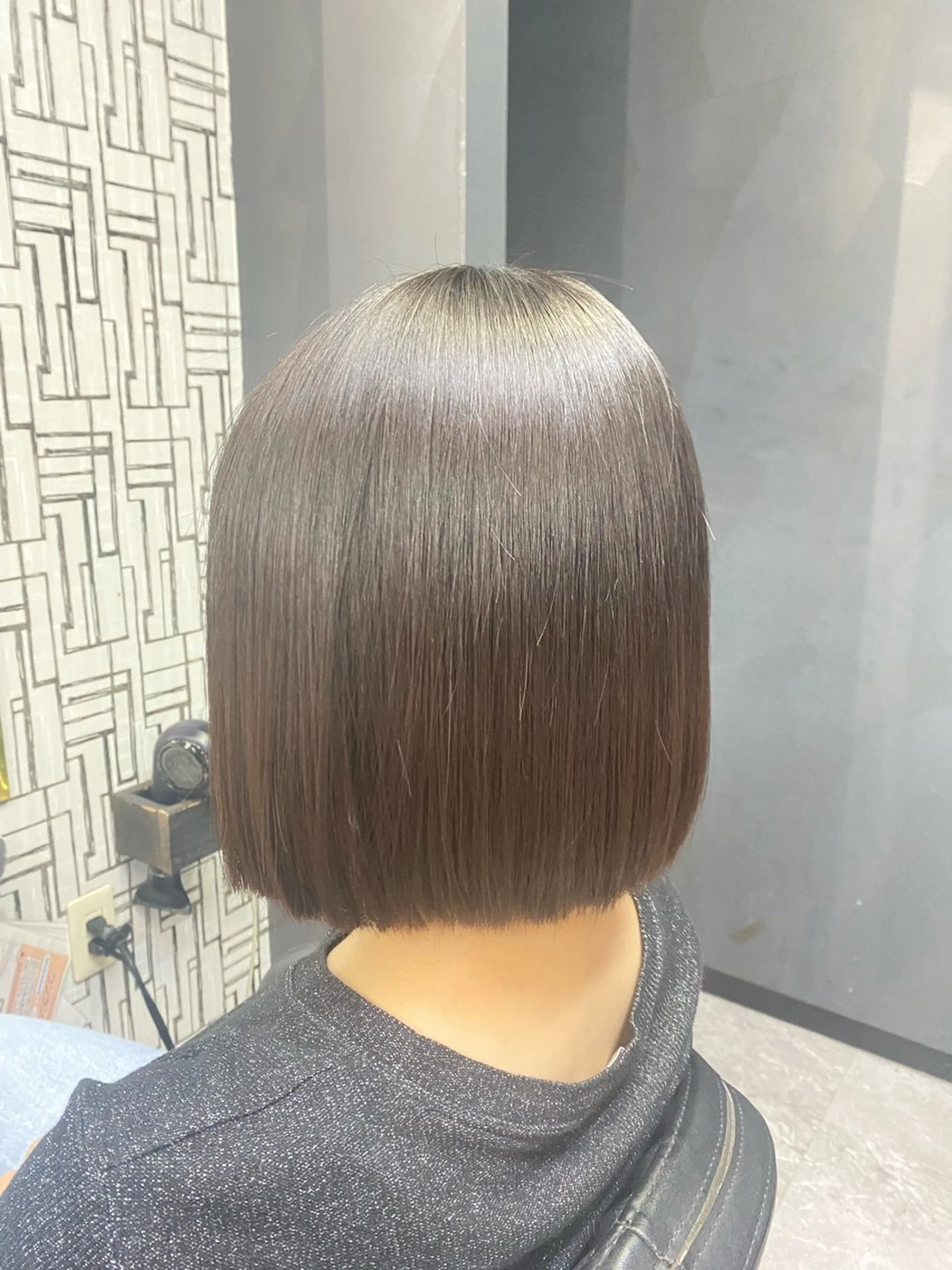 ミディアム 縮毛矯正 池田 亮雅のヘアスタイル