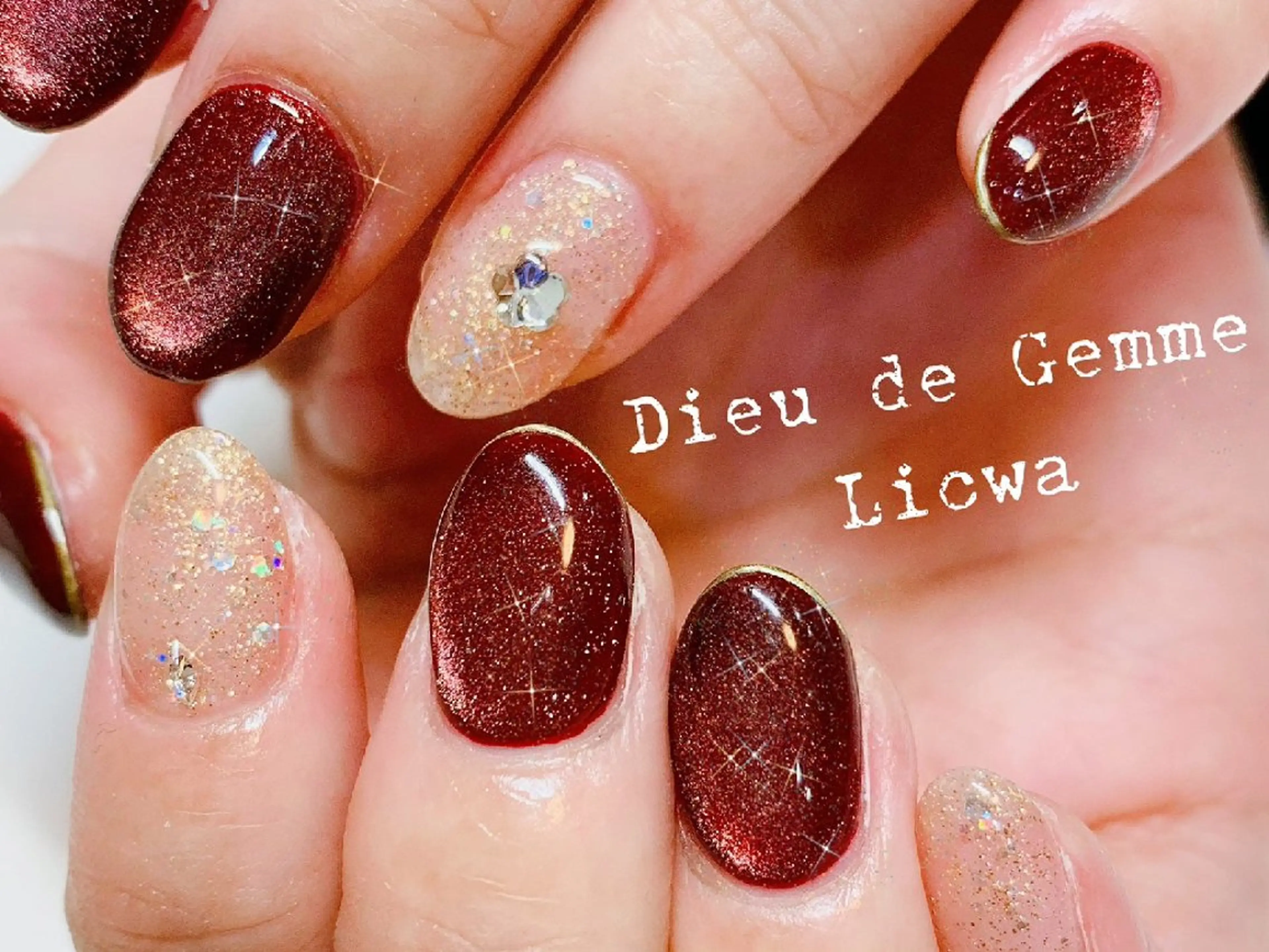 ネイル シンプルネイル デュード ジェムのネイルデザイン