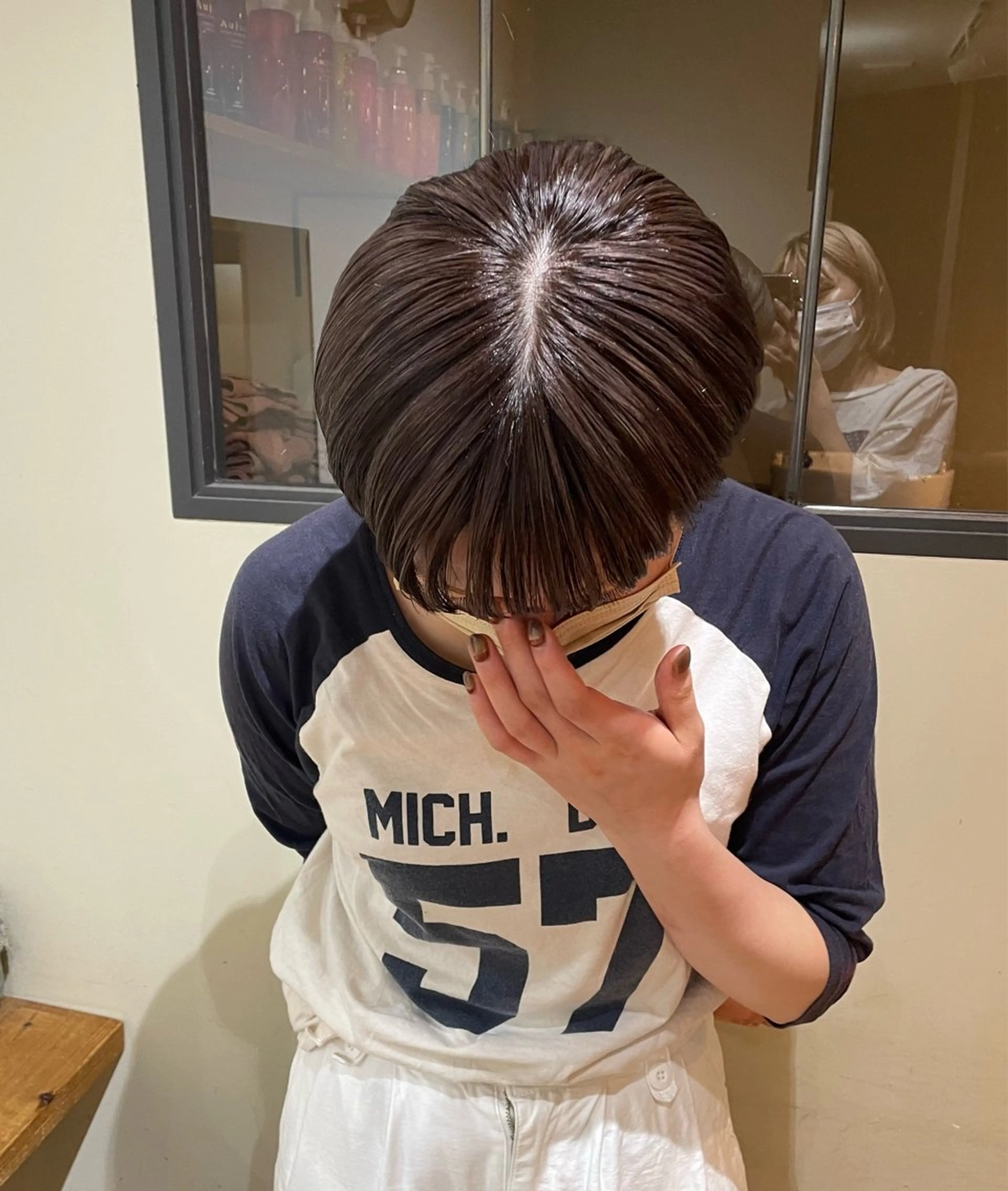 ショート カット ヘアカラー あやか/ベージュ /透け感カラーのヘアスタイル