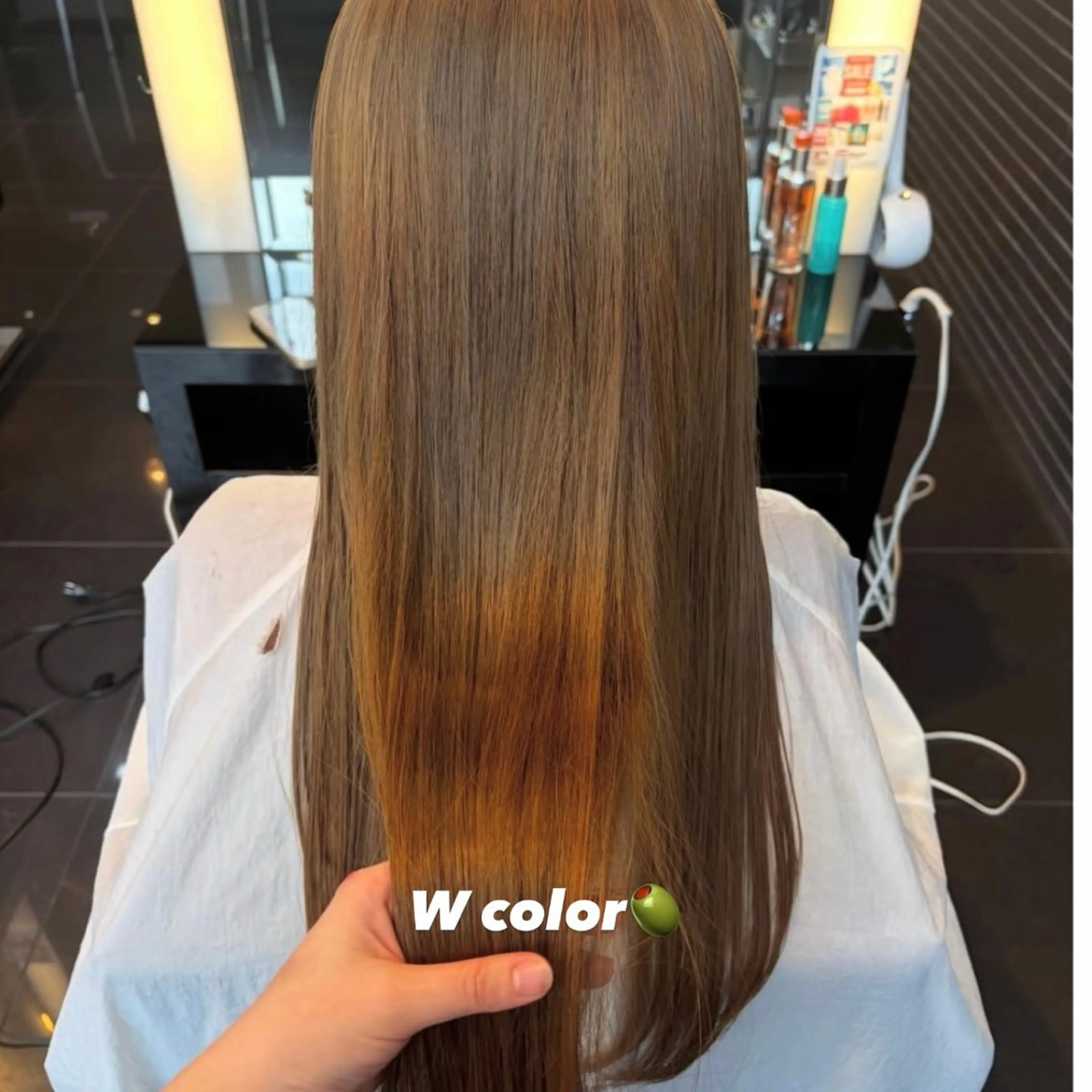ロング カット ヘアカラー HIKARI 大阪駅徒歩1分🫧のヘアスタイル