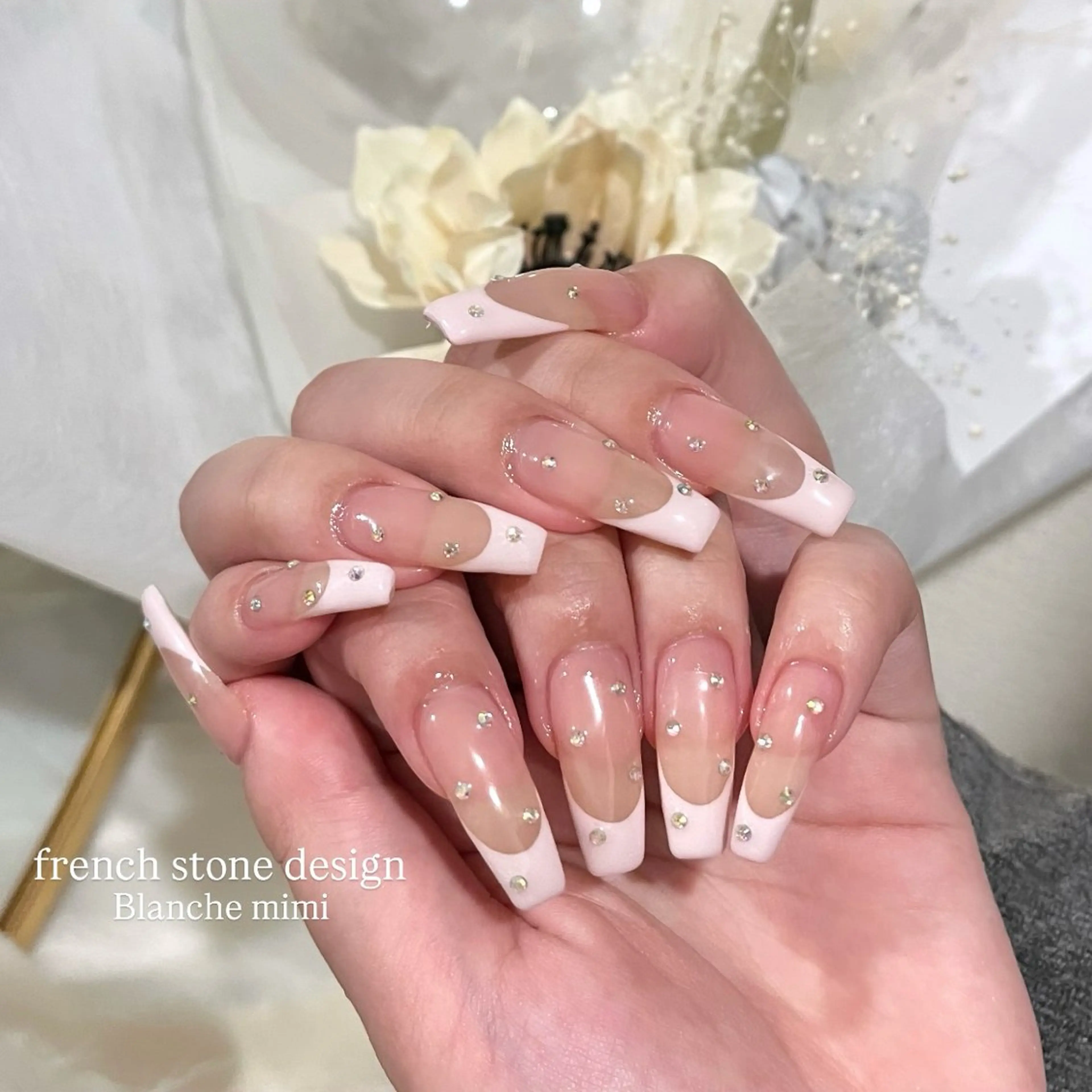 ネイル ハンドネイル Blanche mimi.u_aのネイルデザイン