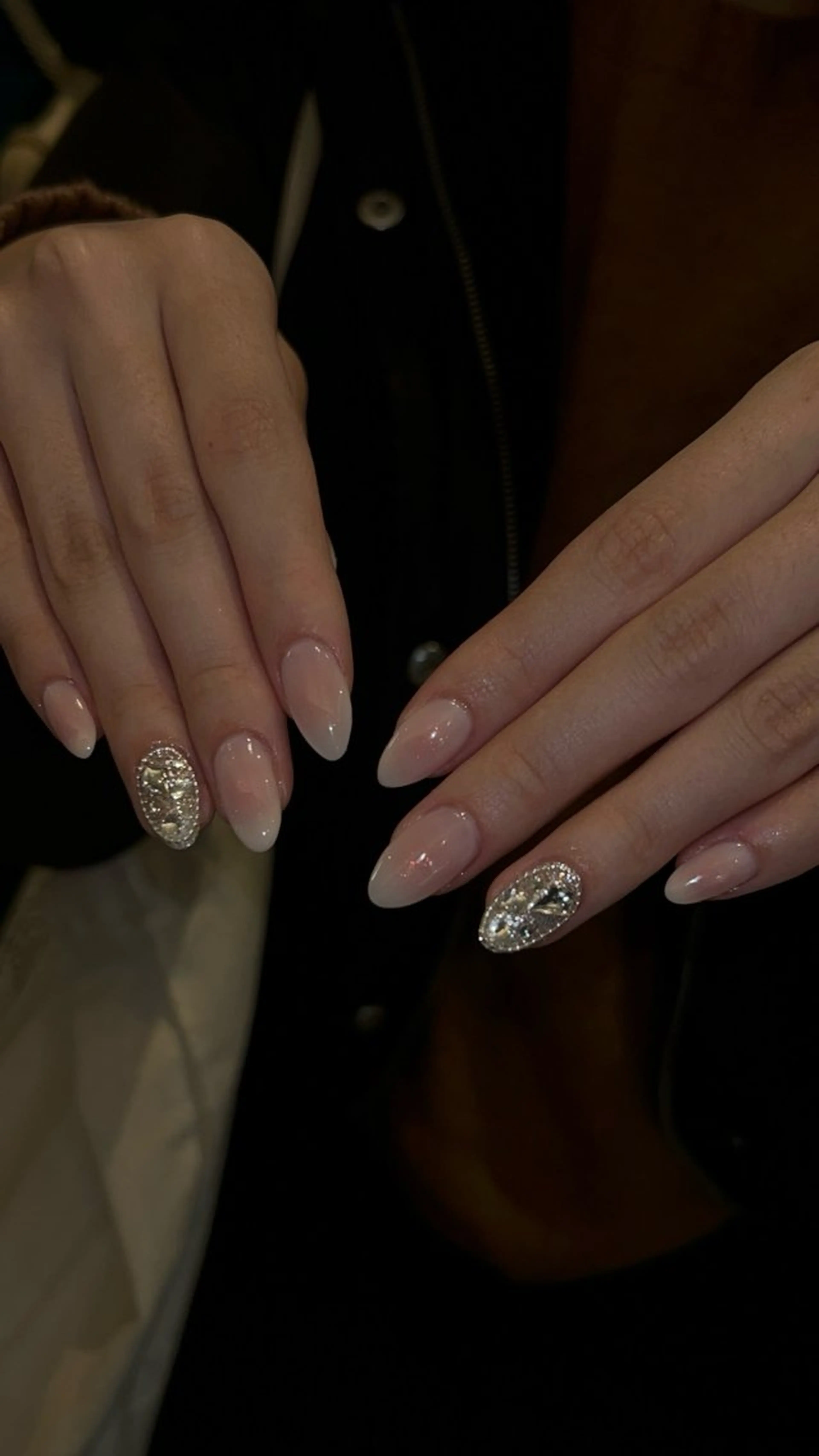 ネイル チークネイル ラメ(グリッター) ハンドネイル plume. noaのネイルデザイン