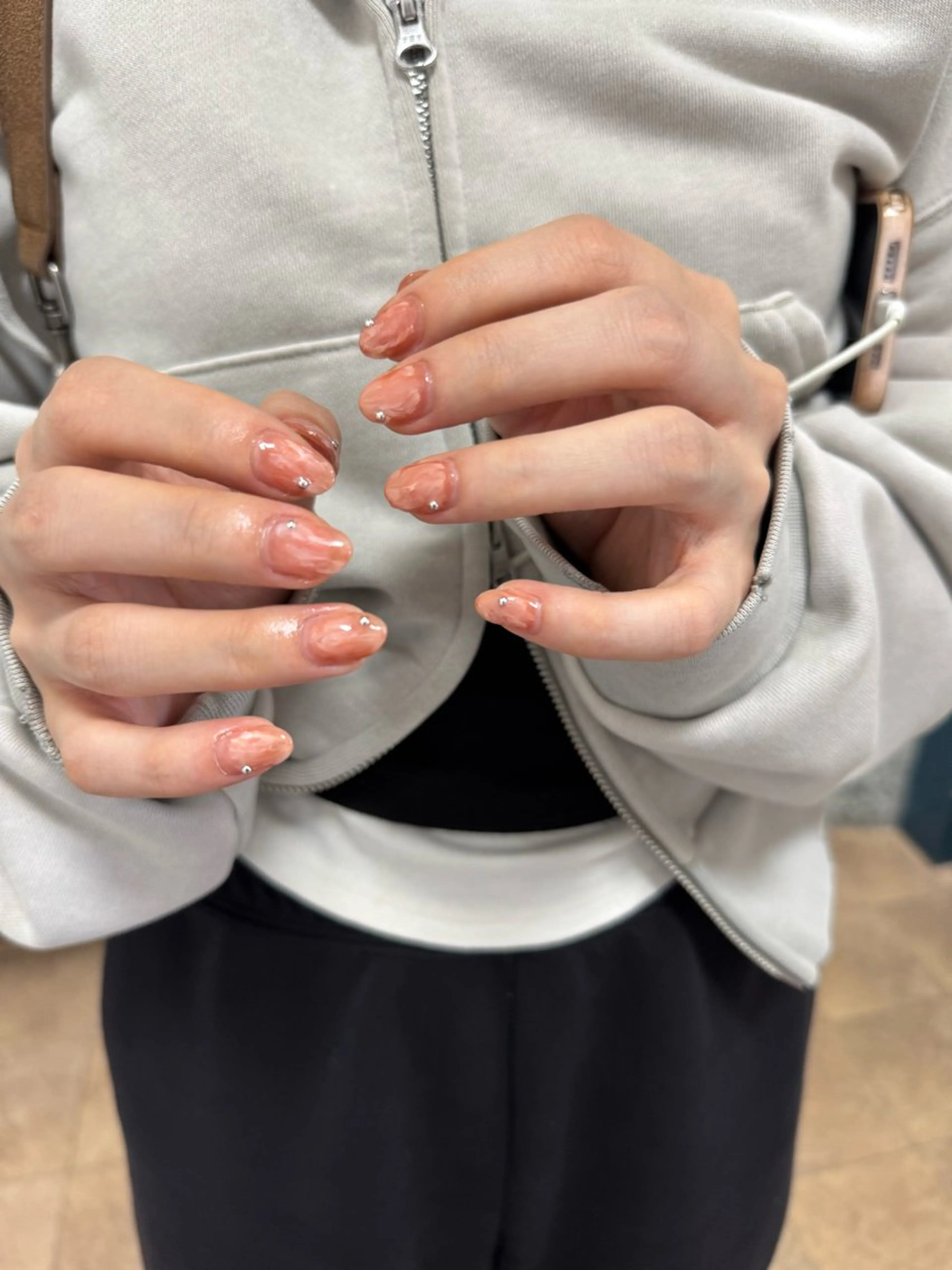 ネイル ニュアンスネイル 4月ご予約残り5枠 mihoのネイルデザイン