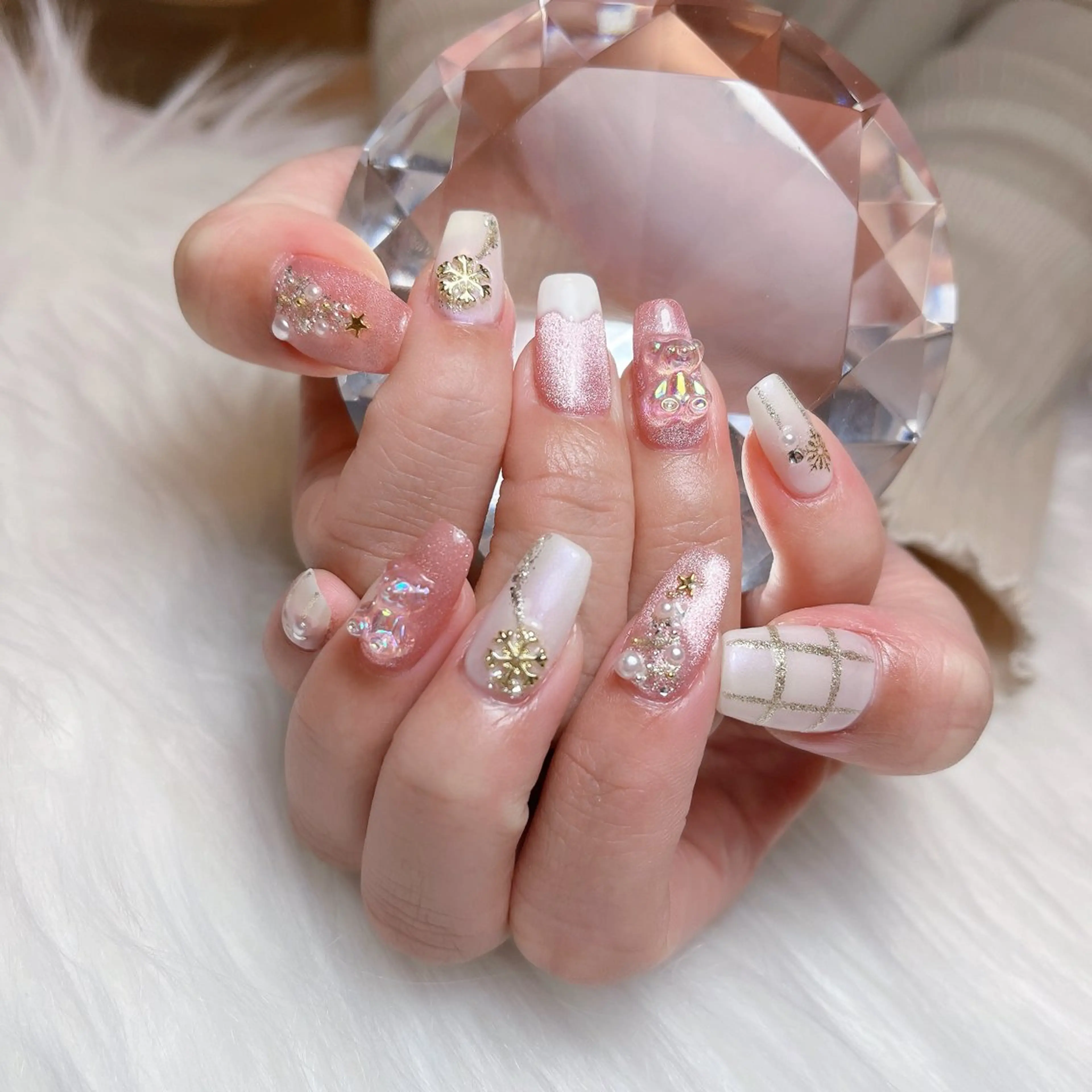 ネイル 児玉 茉緒のネイルデザイン