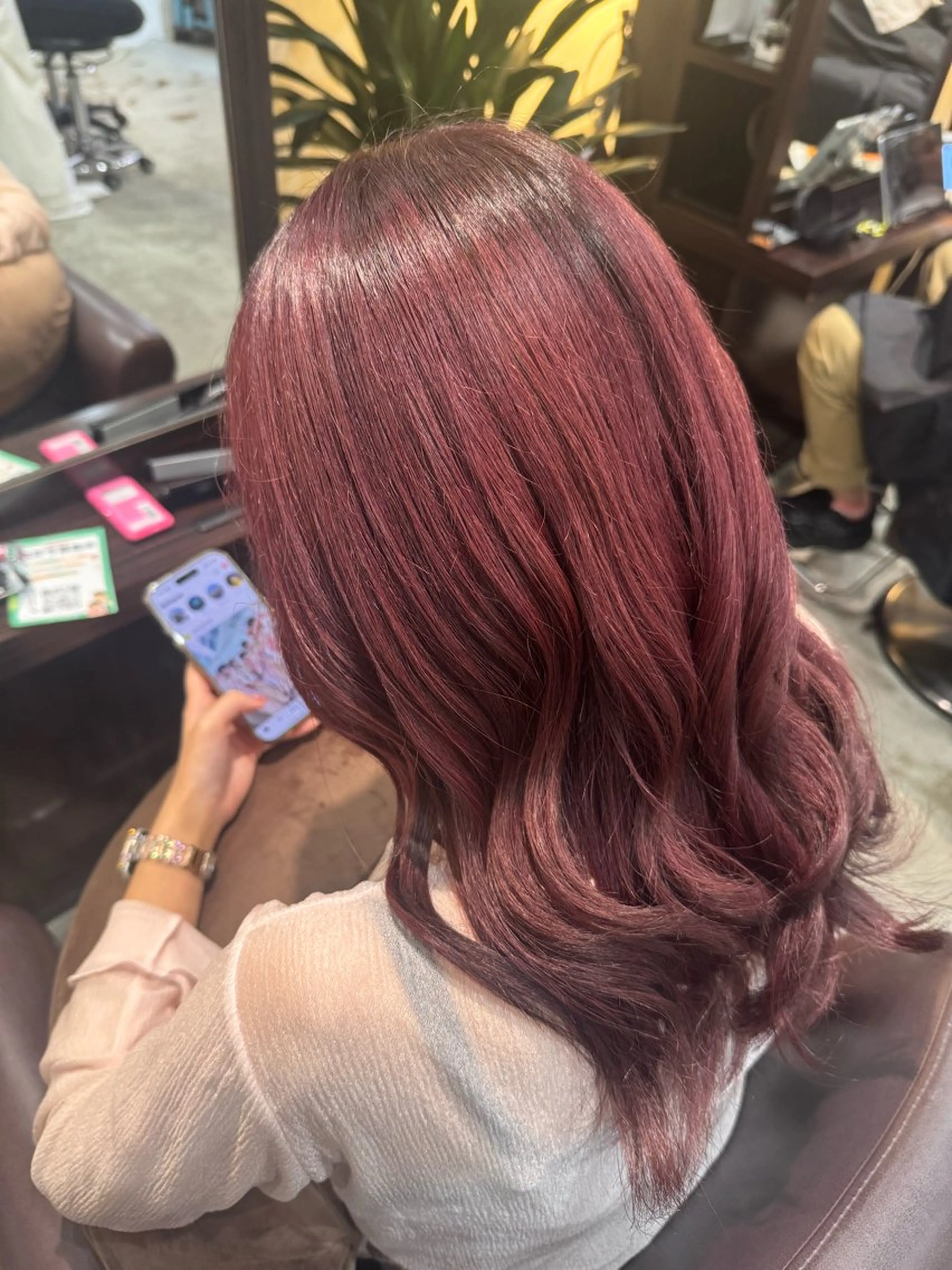 ロング ヘアカラー 柴田 妃菜🧸のヘアスタイル