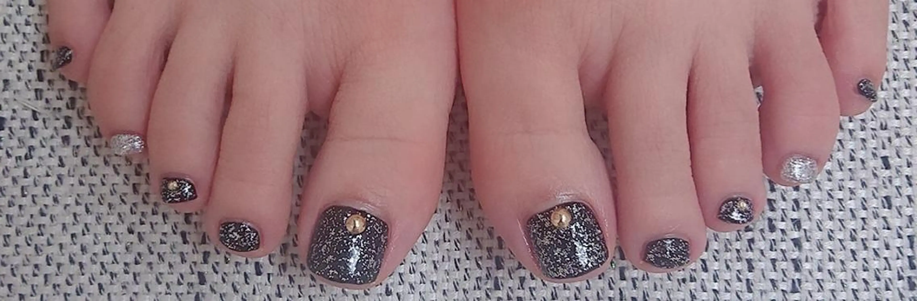 ネイル 🍒当日もOK🍒 𝑳𝑼𝑵𝑨花井のネイルデザイン