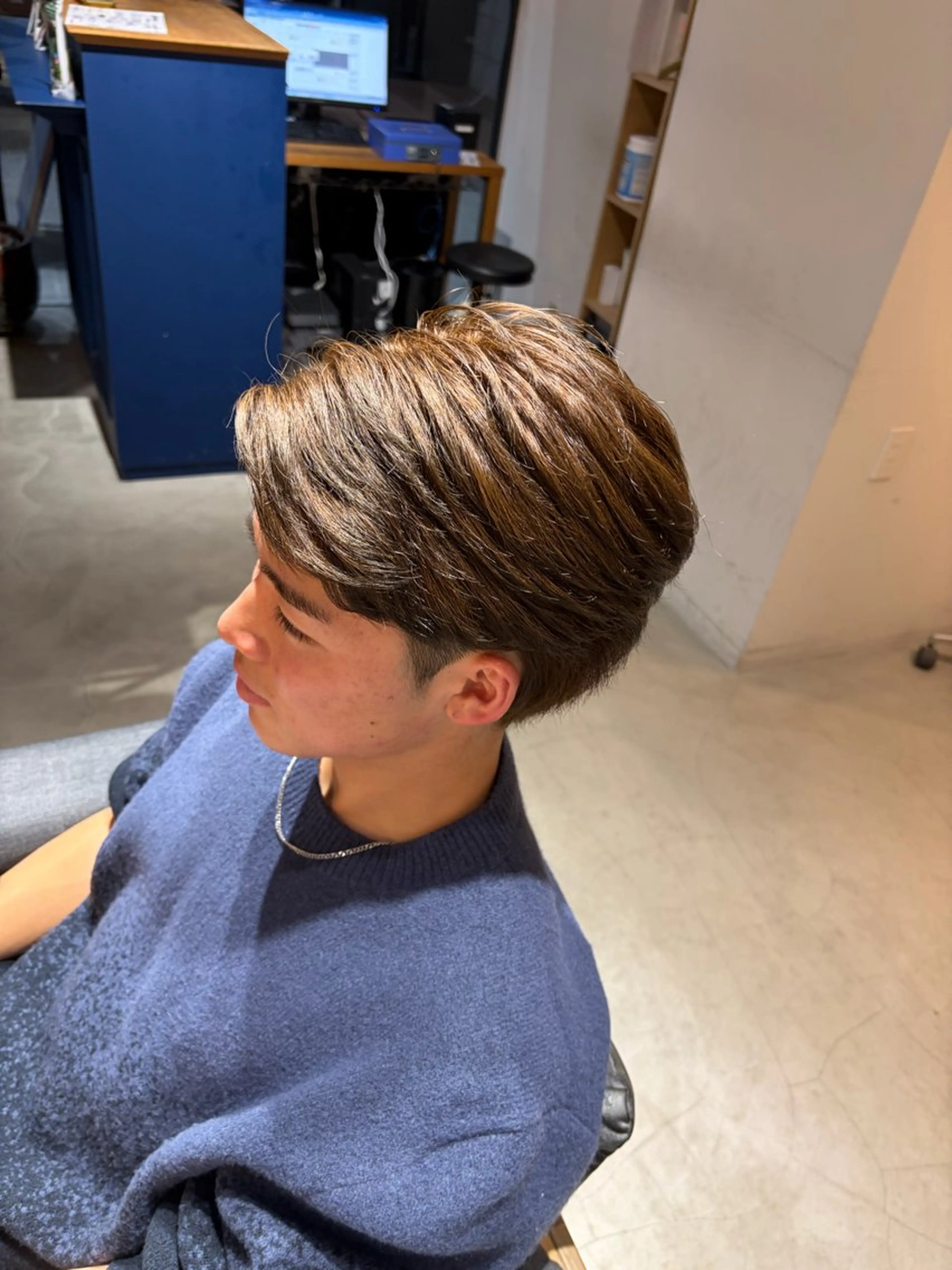 カラー メンズ ヘアカラー 大参 花のヘアスタイル