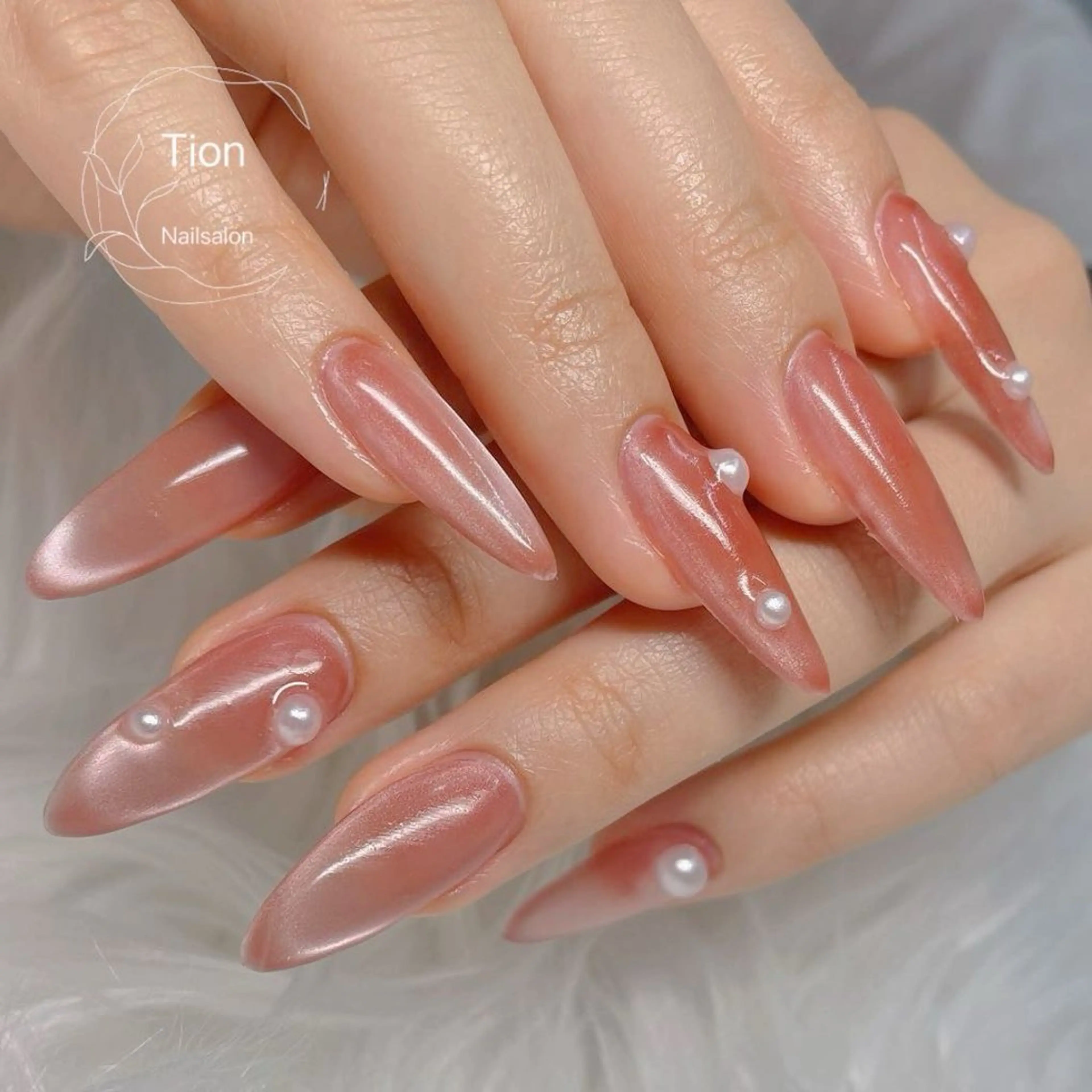 ネイル チークネイル 長さ出し フットネイル フレンチネイル ジェルネイル Nailsalon Tion 川崎店のネイルデザイン