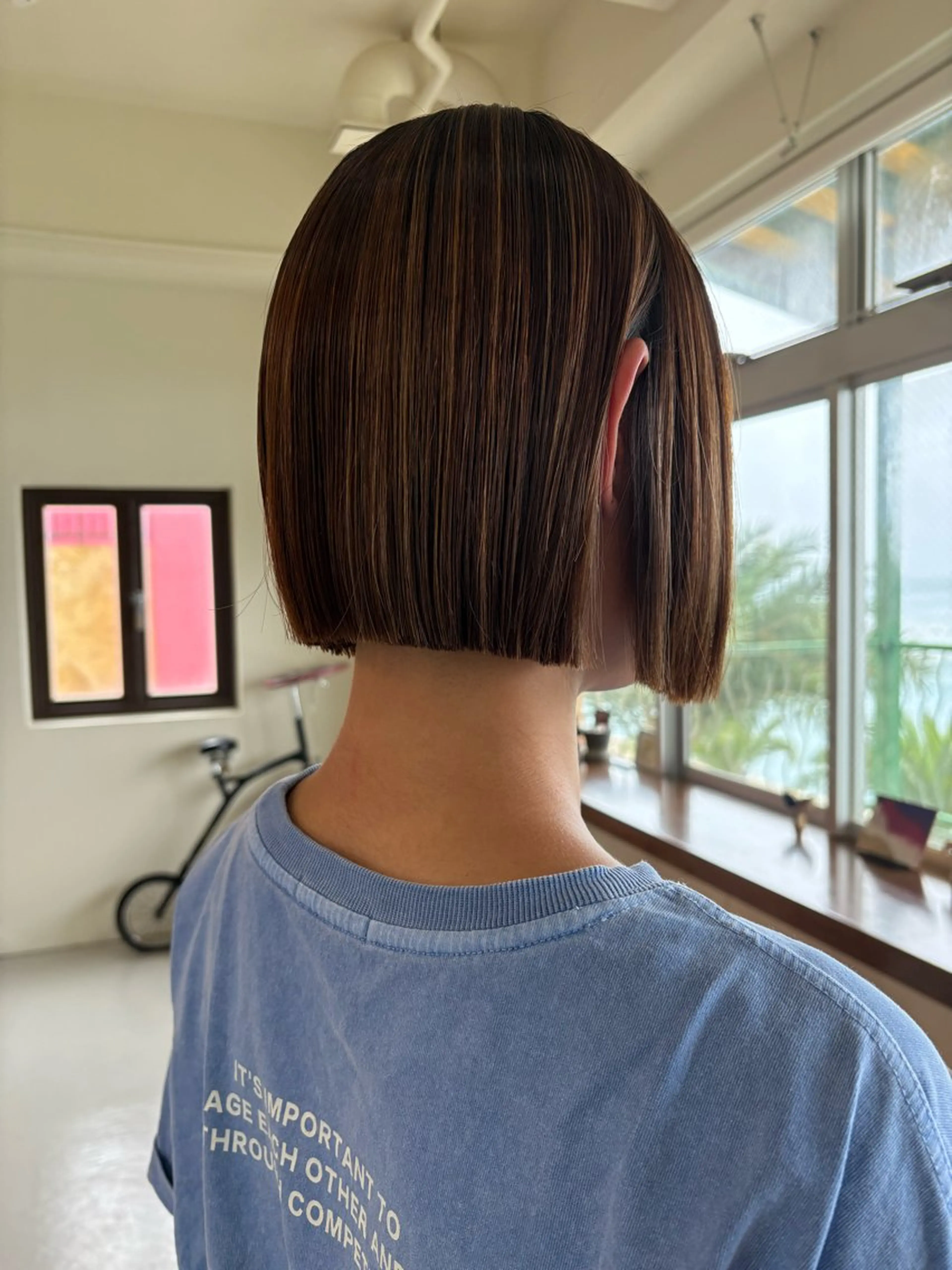 ショート 縮毛矯正 ミディアムレイヤー/ 艶カラーNorikaのヘアスタイル