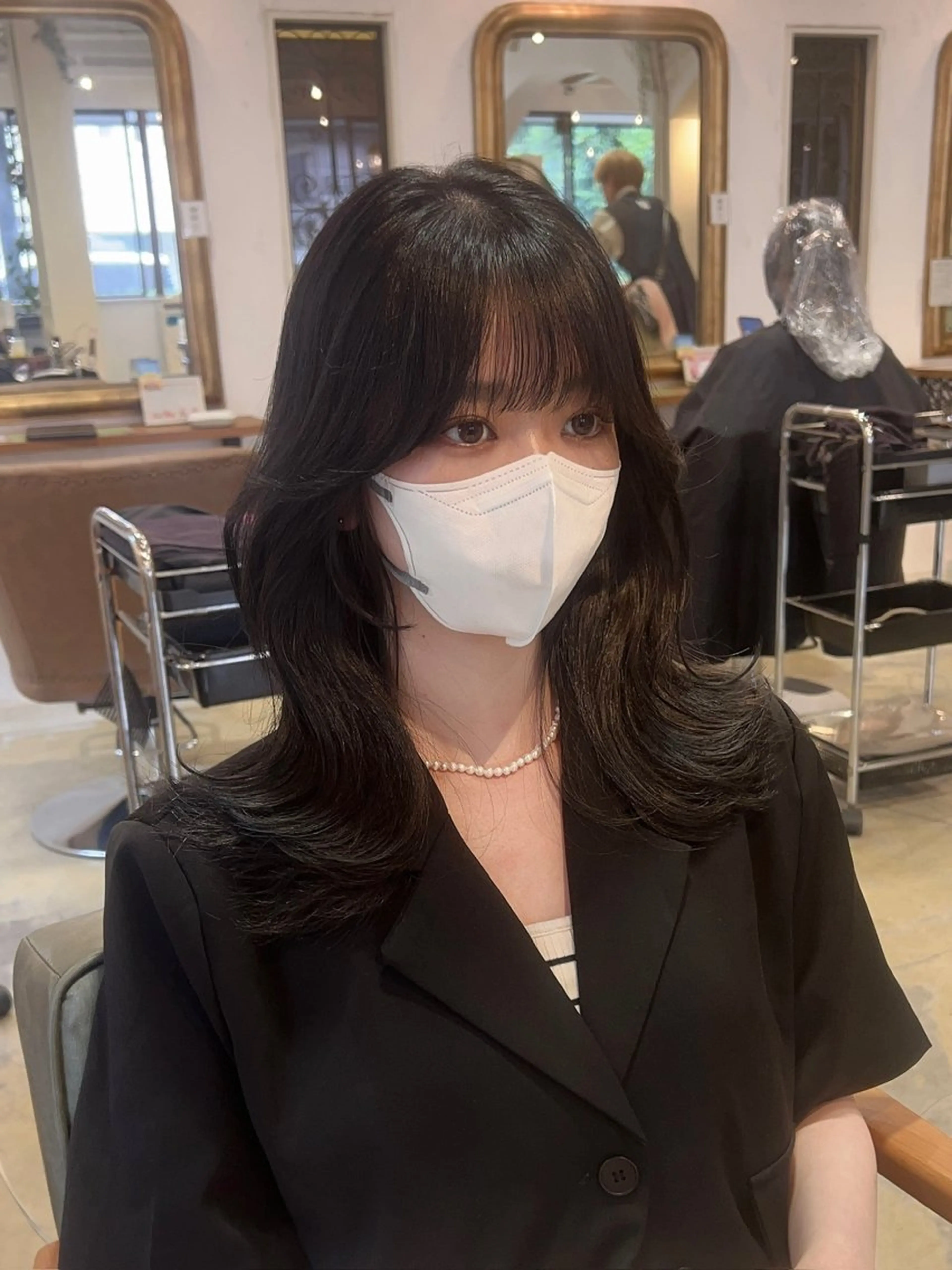 ミディアム 韓国風カラー 顔周りカット 韓国風ヘア おくれ毛 小顔カット カット ヘアカラー 韓国レイヤーカット /千葉/shimonのヘアスタイル