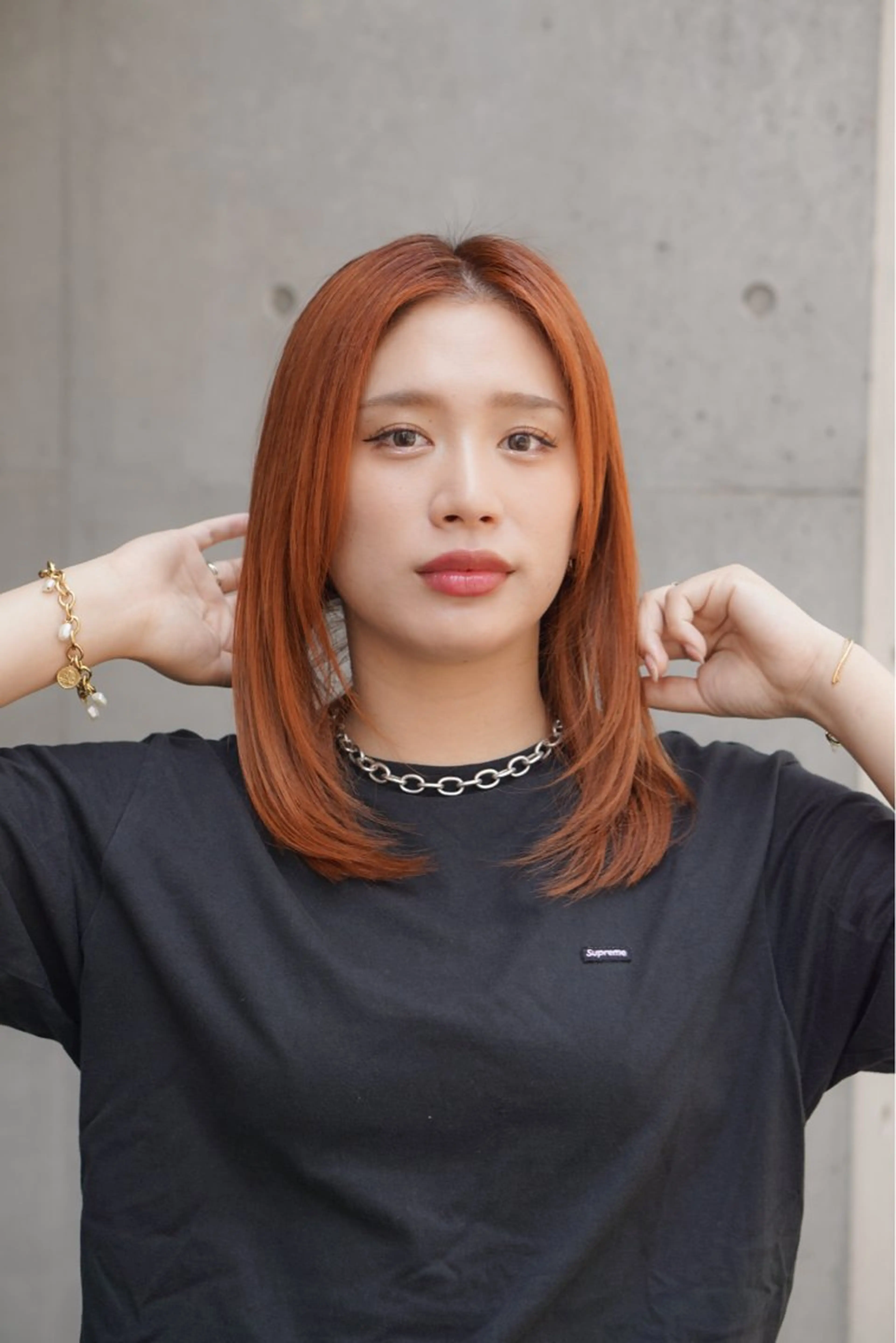 ミディアム カラー ブリーチ オレンジ 池田識之 髪質改善のヘアスタイル