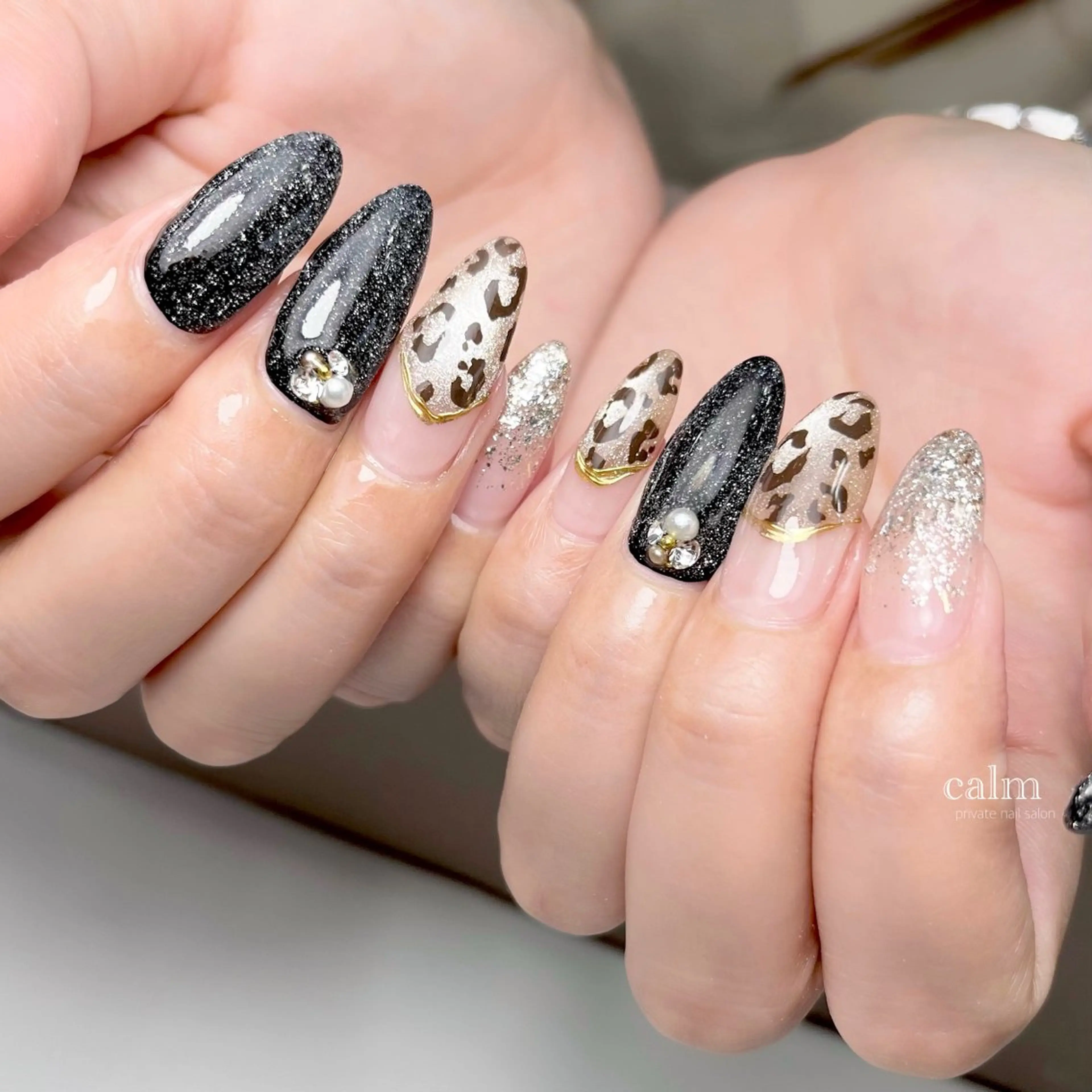 ネイル ハンドネイル calm 〔ｶｰﾑ〕のネイルデザイン