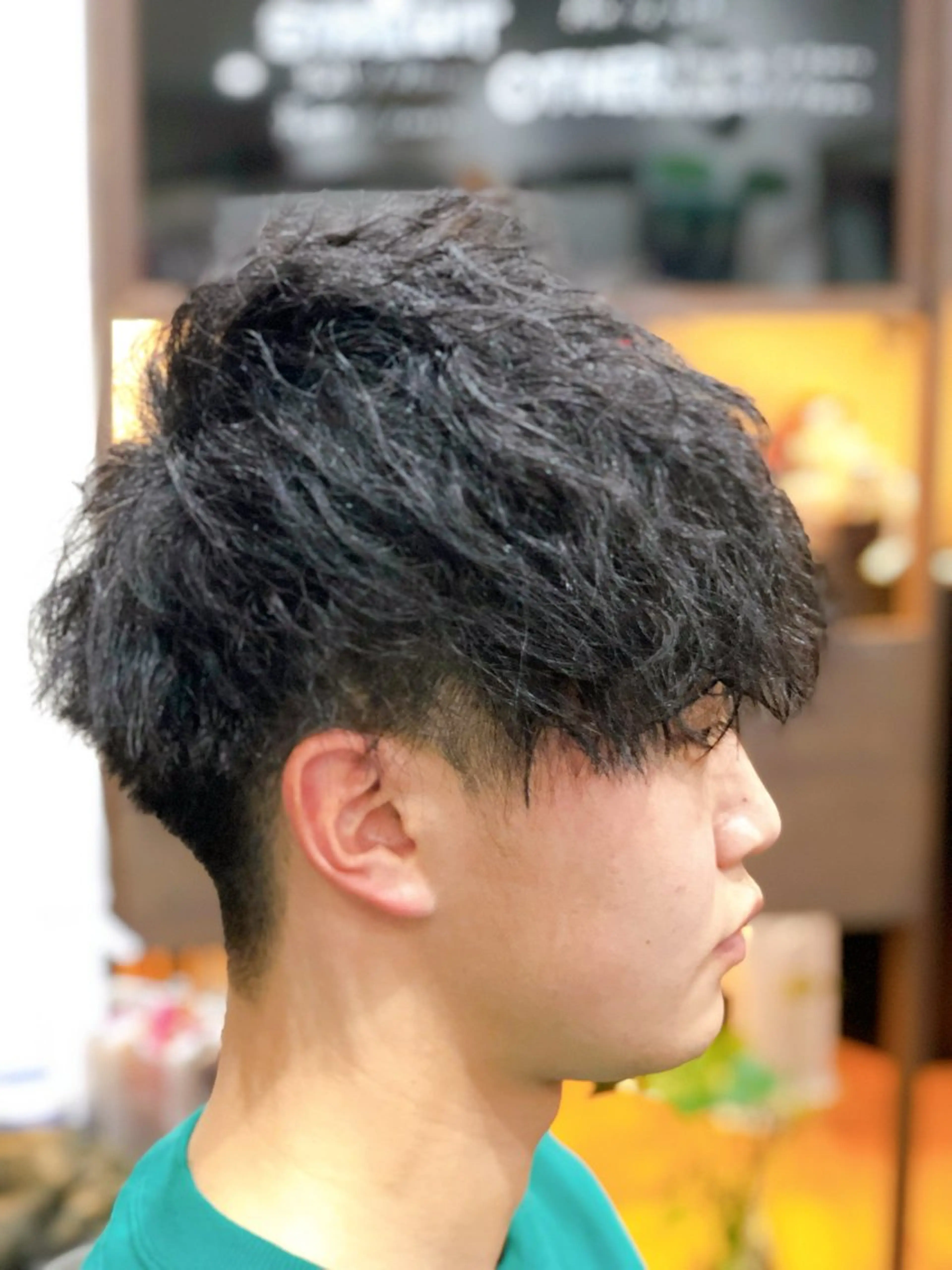 ショート パーマ メンズ マッシュ メンズパーマ 小顔カット 早川 太貴のヘアスタイル