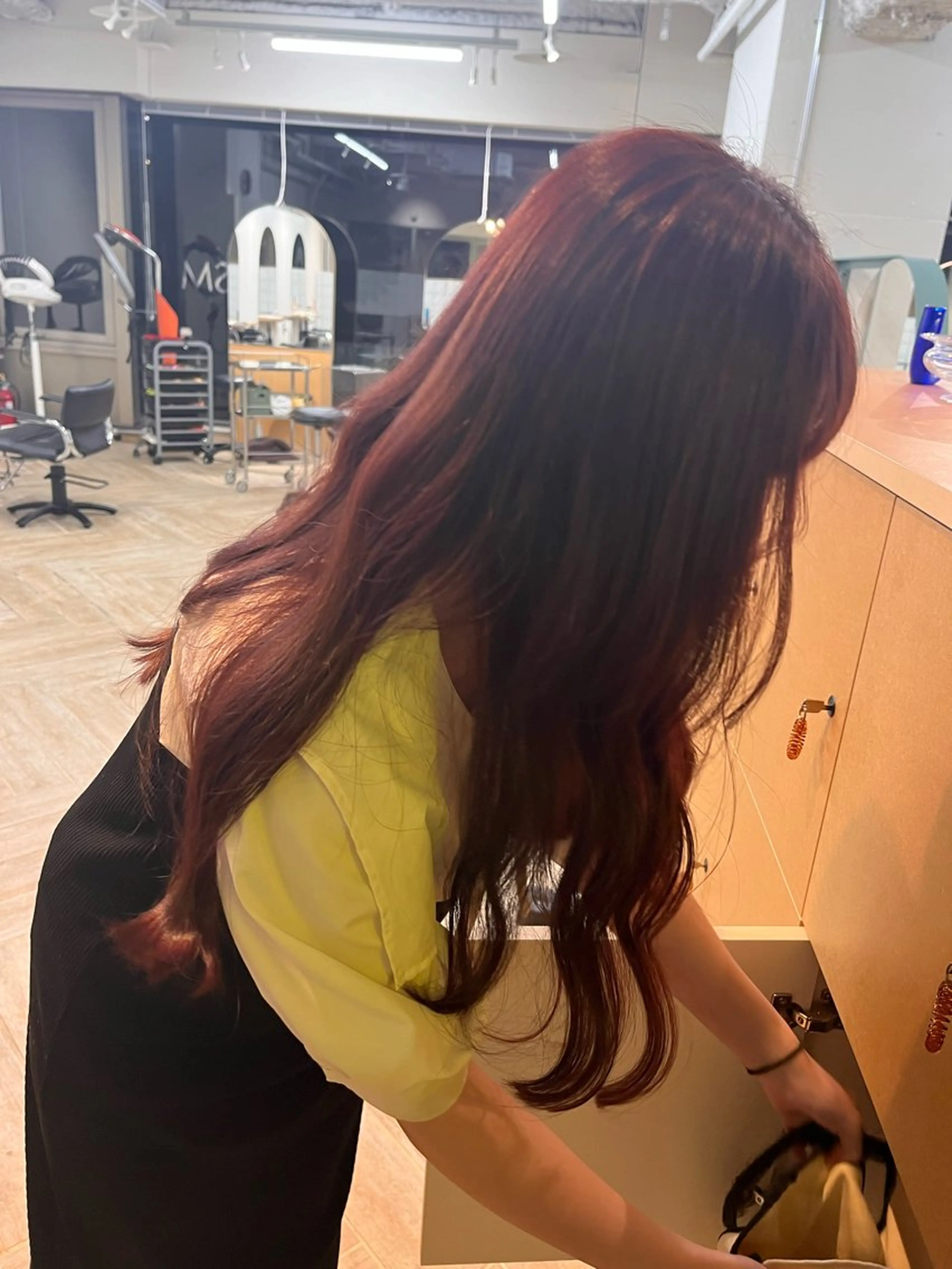 ロング カラー レッドカラー パーマ/縮毛矯正/ LUVISM佐藤里咲のヘアスタイル