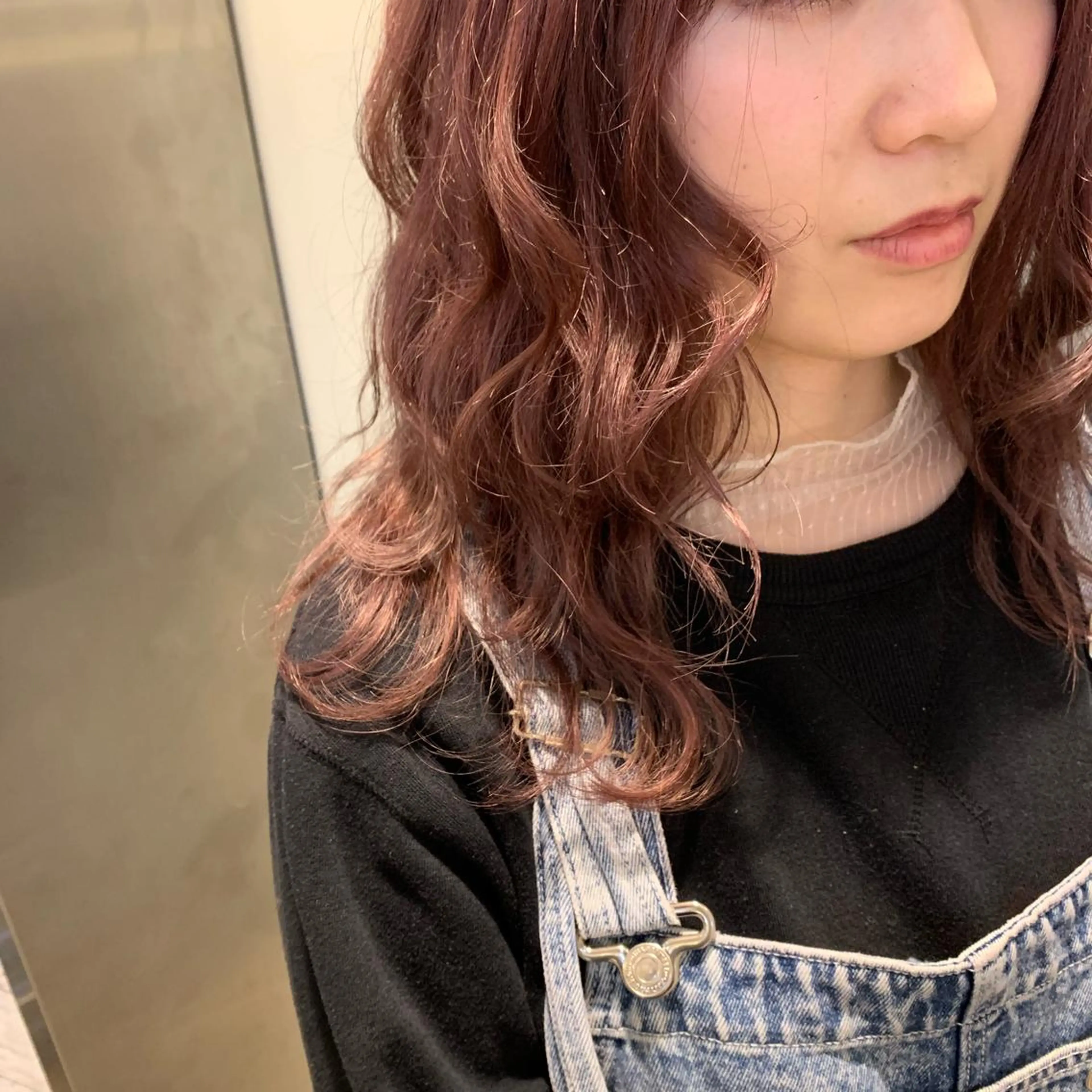 カラー 天野 利咲のヘアスタイル