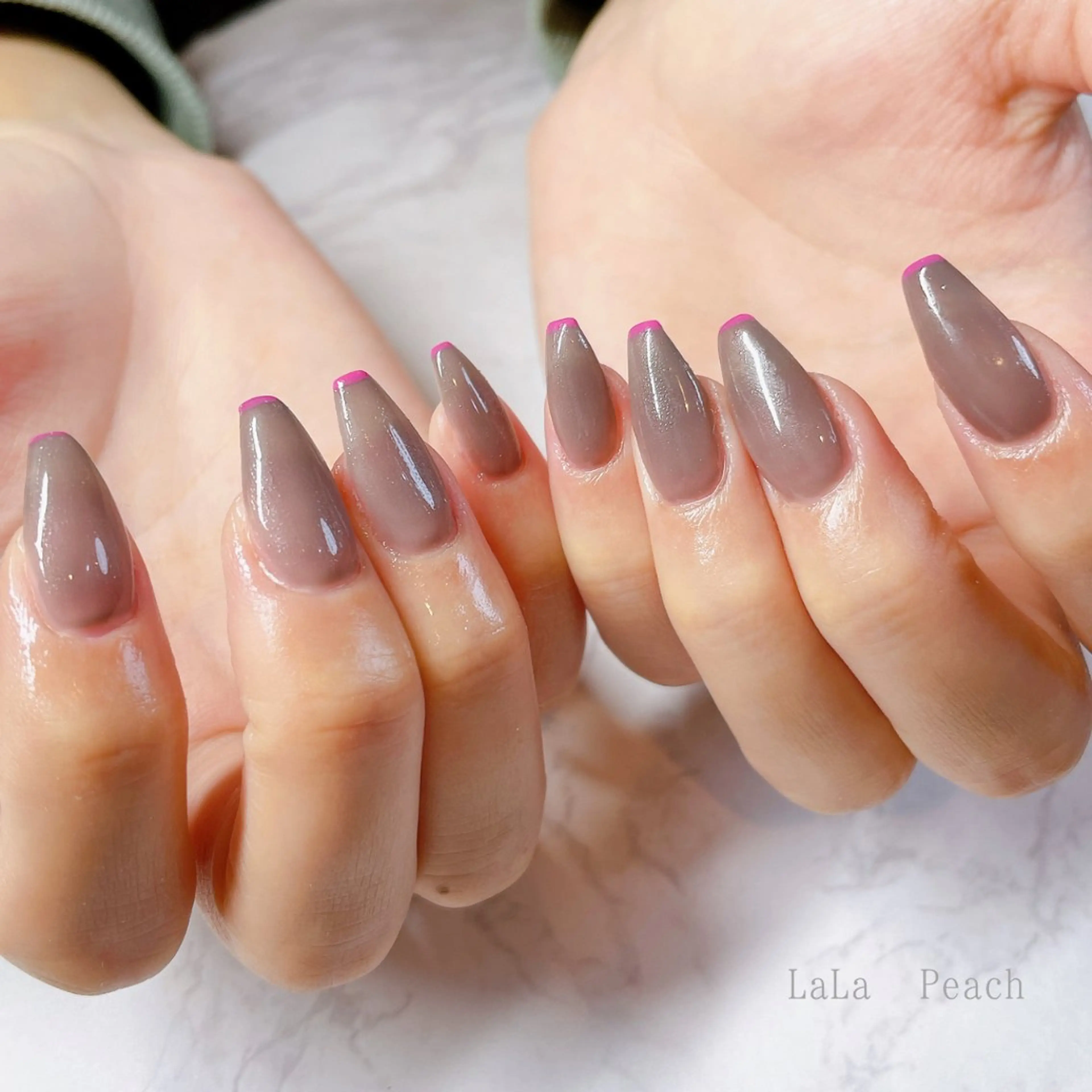 ネイル フレンチネイル ジェルネイル ハンドネイル LaLa Peach 福岡のマツエク・マツパデザイン