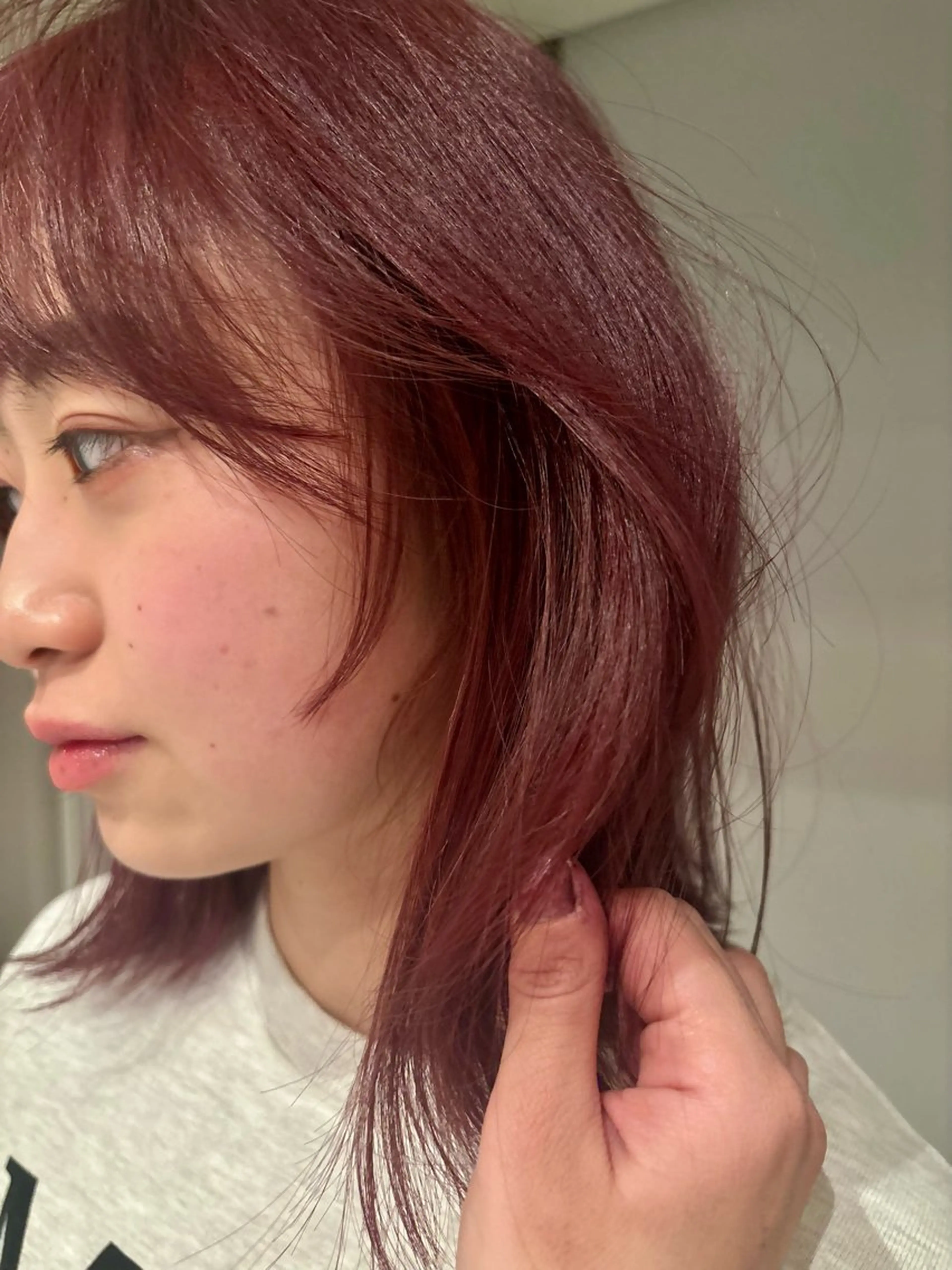 ミディアム ヘアカラー 🐏Yuna＊透明感 ハイトーンカラー✨のヘアスタイル