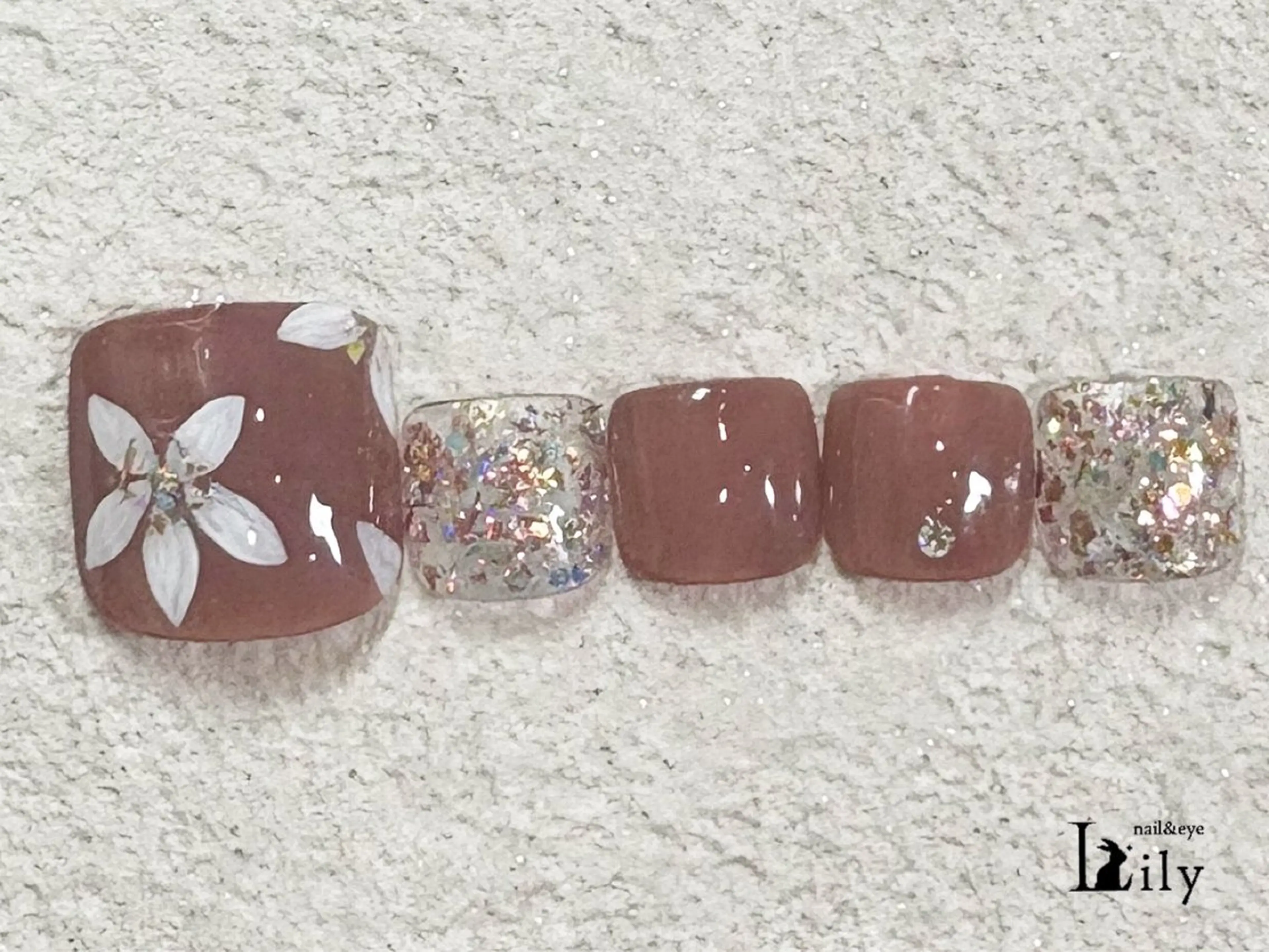 ネイル nail&eye Lily 住道のネイルデザイン