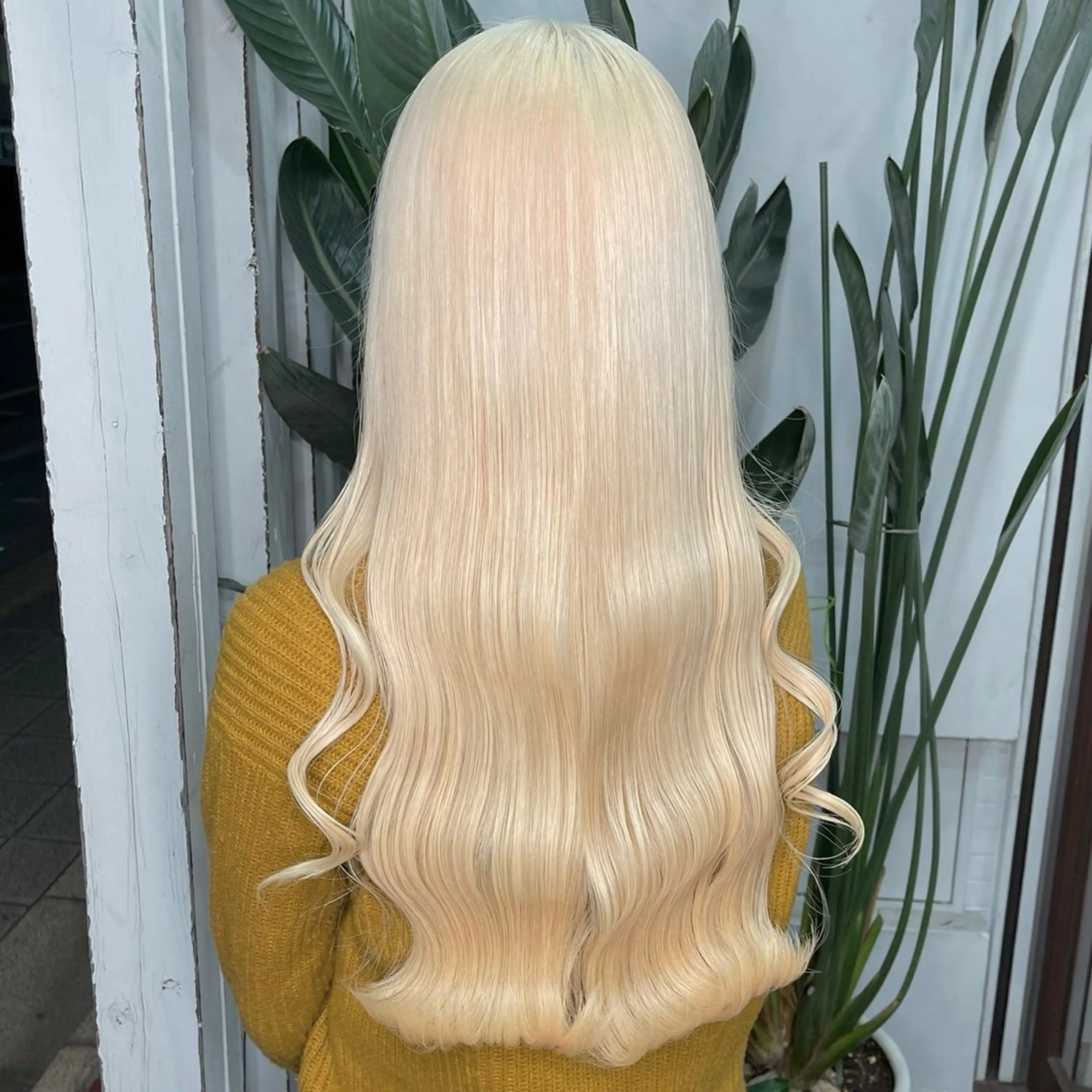 セミロング カラー カット ヘアカラー トリートメント ヘッドスパ 女性支持率No.1ハ イトーン特化神田真志のヘアスタイル