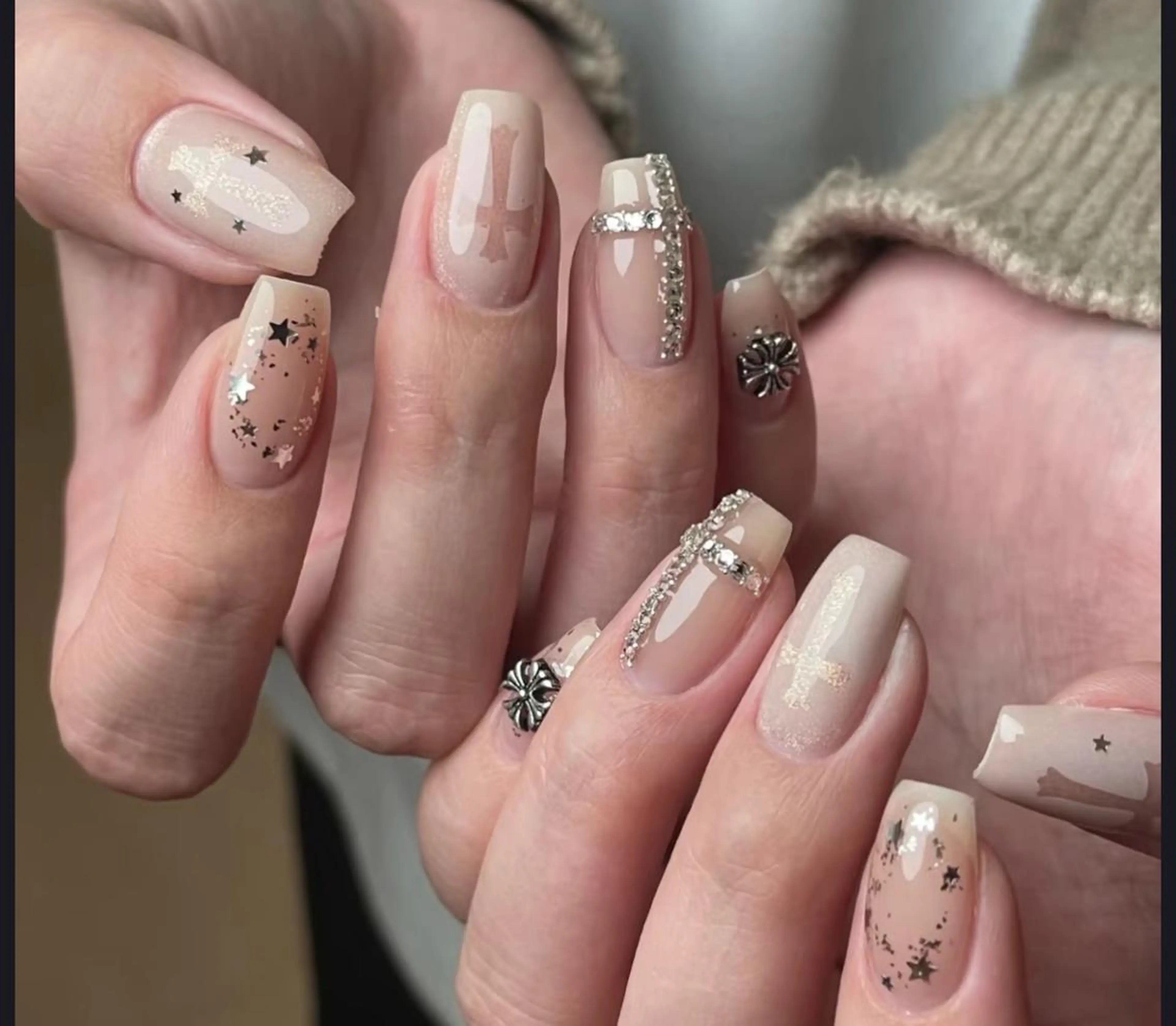 ネイル ハンドネイル エリ🫧 nail池袋東口のネイルデザイン