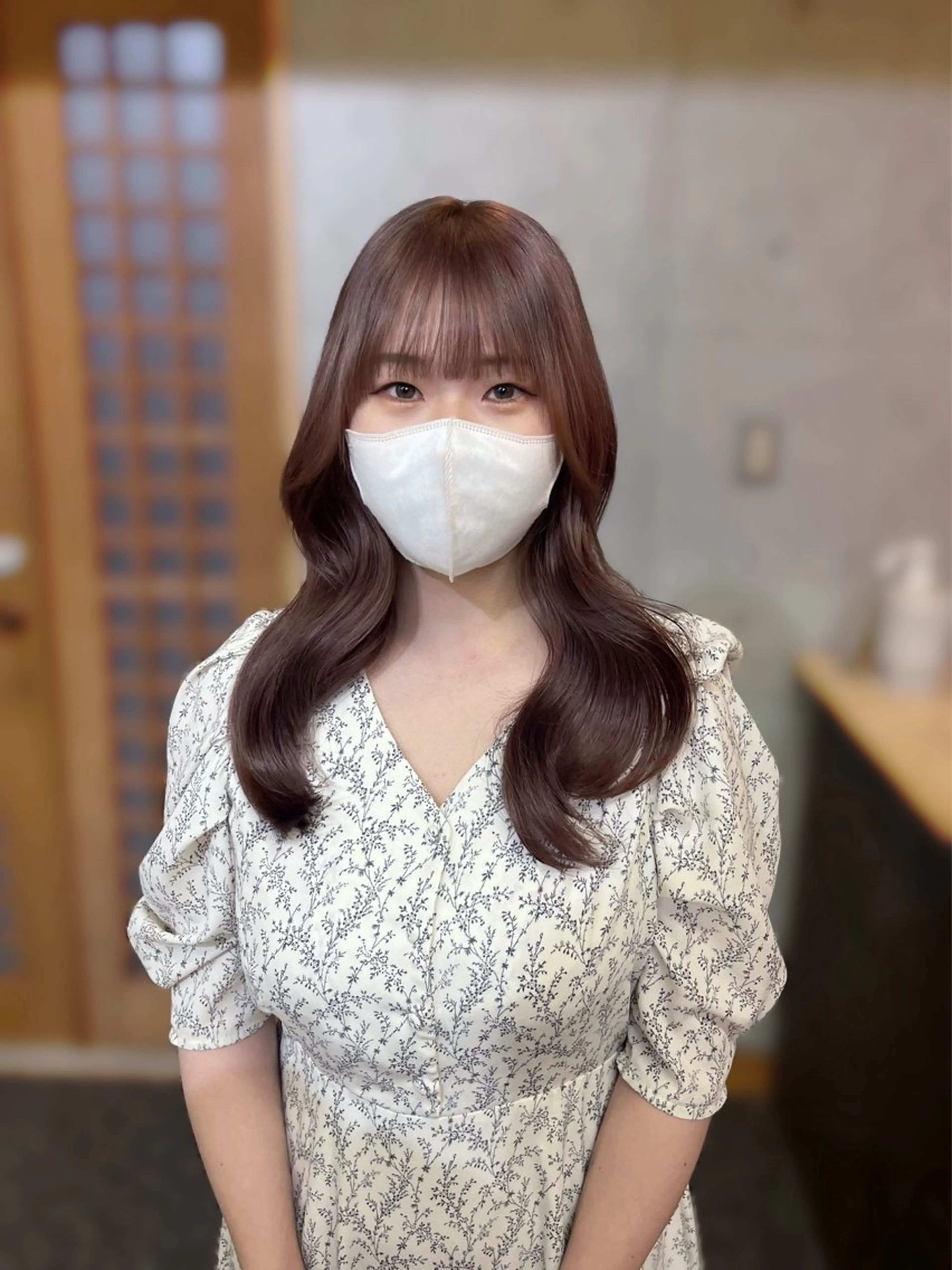 セミロング カラー ブリーチ ラベンダーカラー ヘアカラー トリートメント 韓国ヘア🇰🇷 RYOTAのヘアスタイル