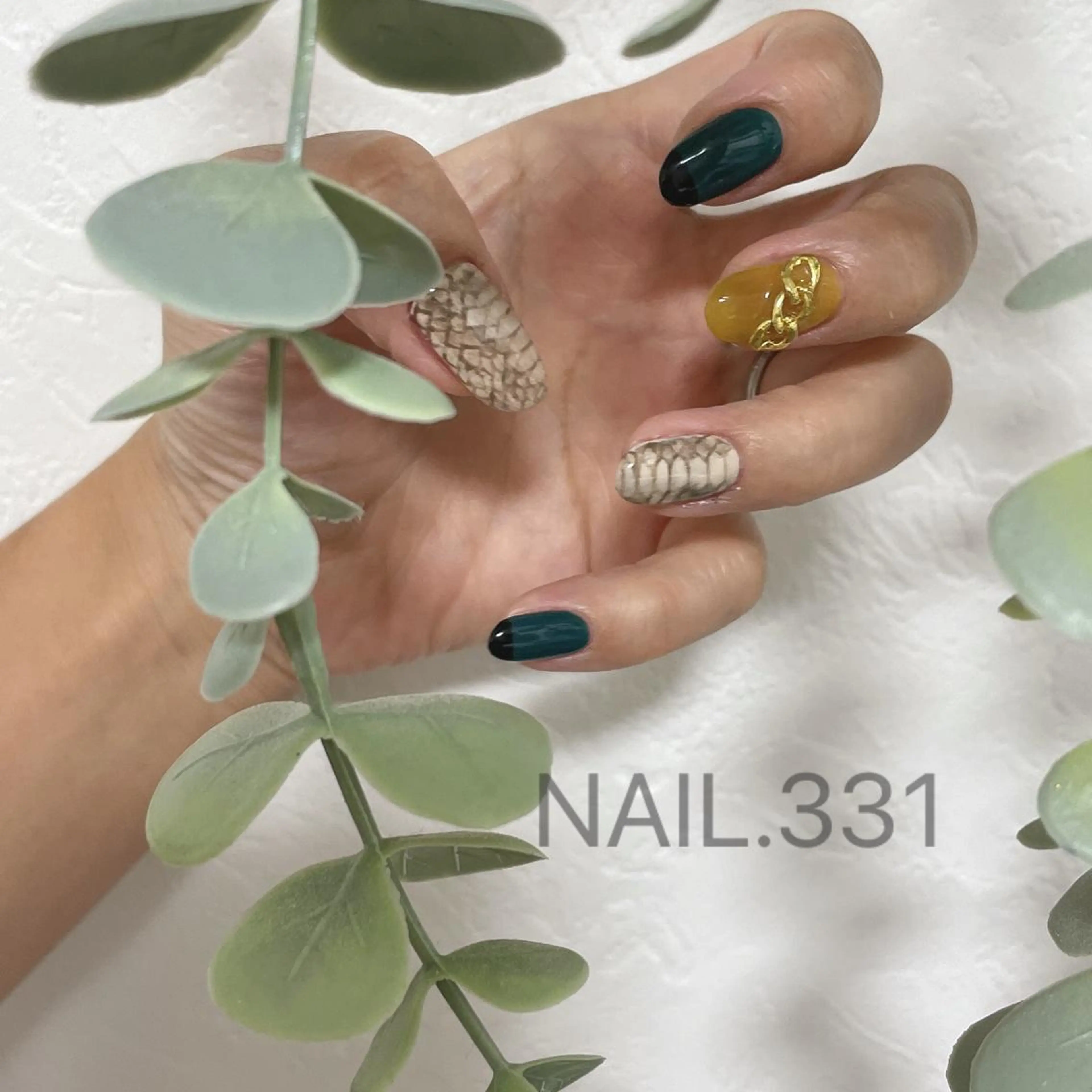 ネイル Nail 331のネイルデザイン