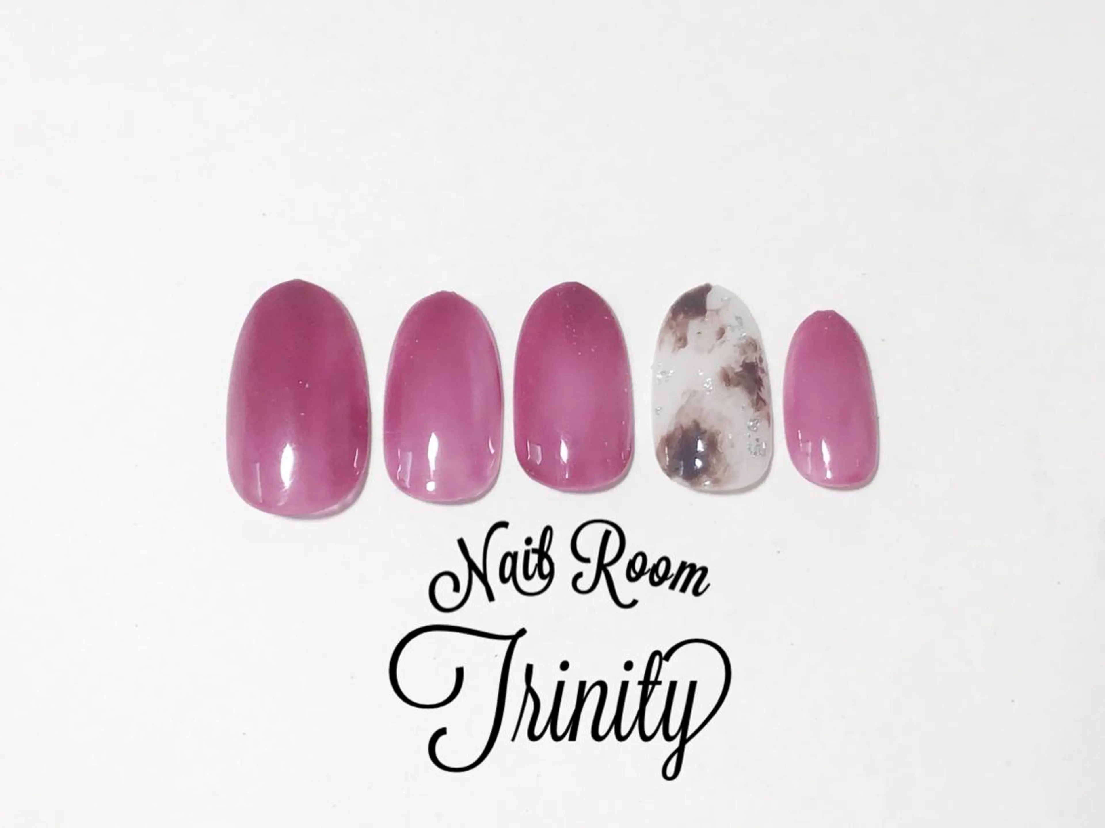 ネイル ハンドネイル Trinity staffのネイルデザイン