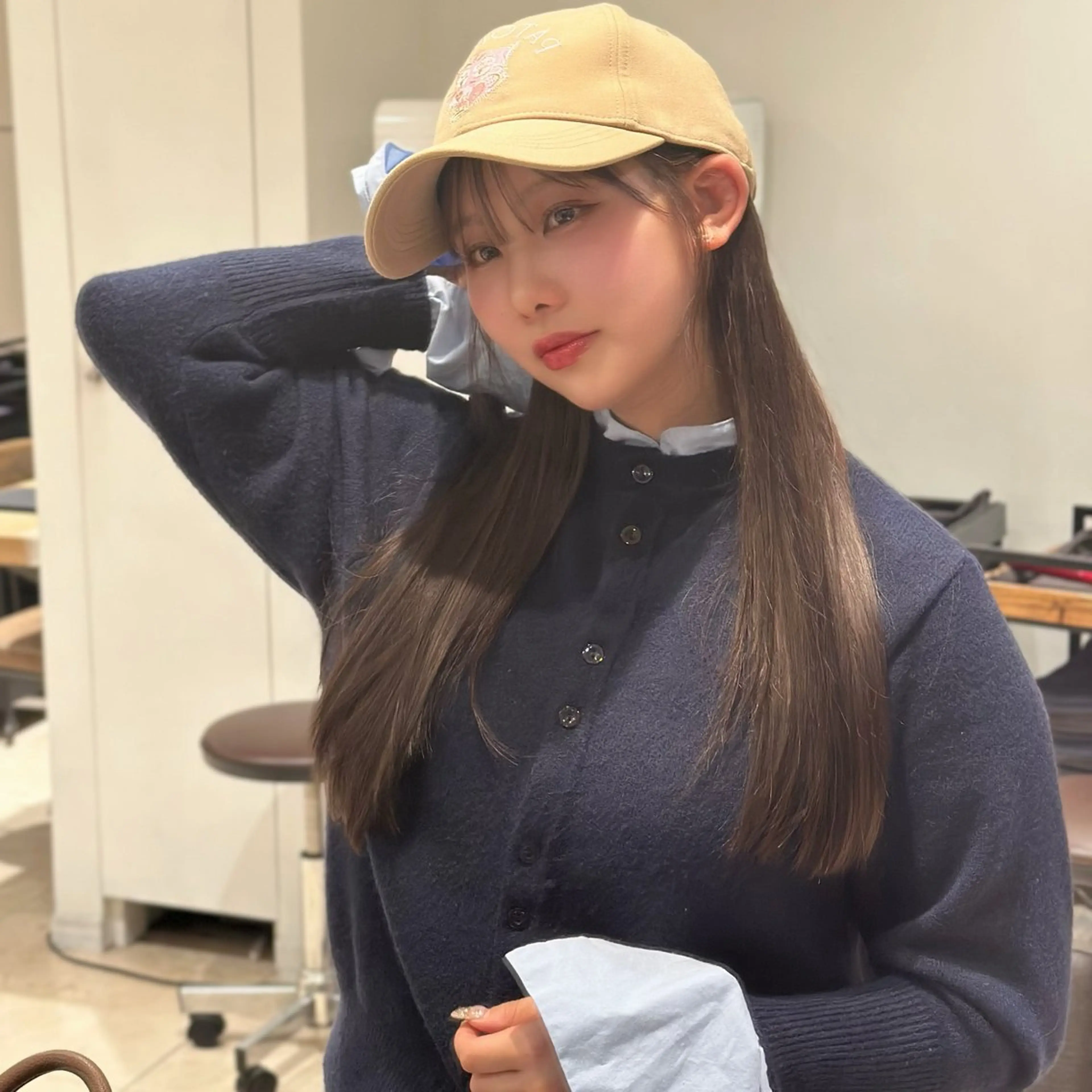 ロング カラー パーマ ベージュカラー ブラウンカラー ブラウンベージュ ロング カット ヘアカラー トリートメント VIVIE【ヴィヴィ】所属・髪質改善/韓国風 レイヤー/田村祐樹のヘアスタイル