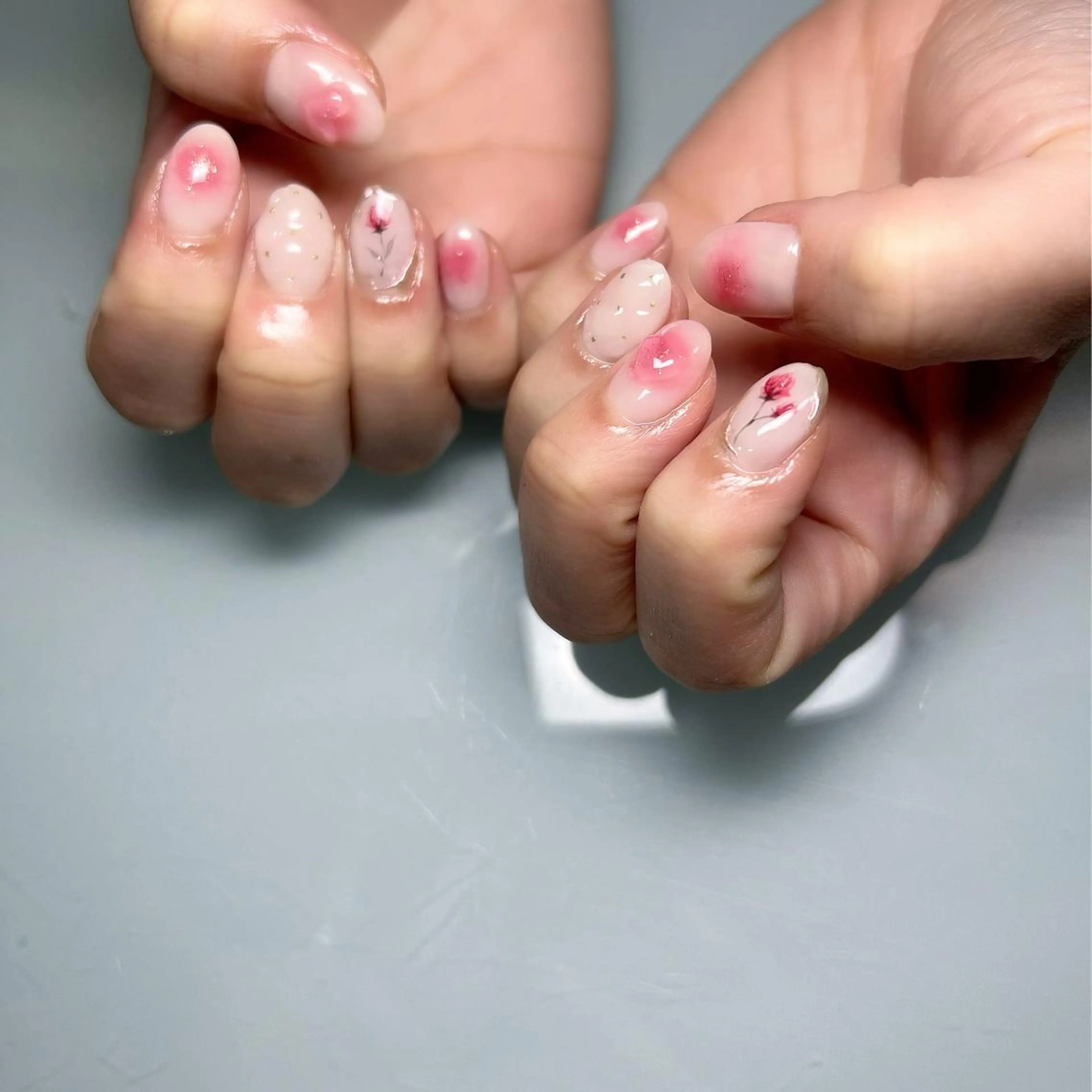 ネイル maison dari (ﾒｿﾞﾝ   ﾀﾞﾘ )所属・高橋 ユカのネイルデザイン