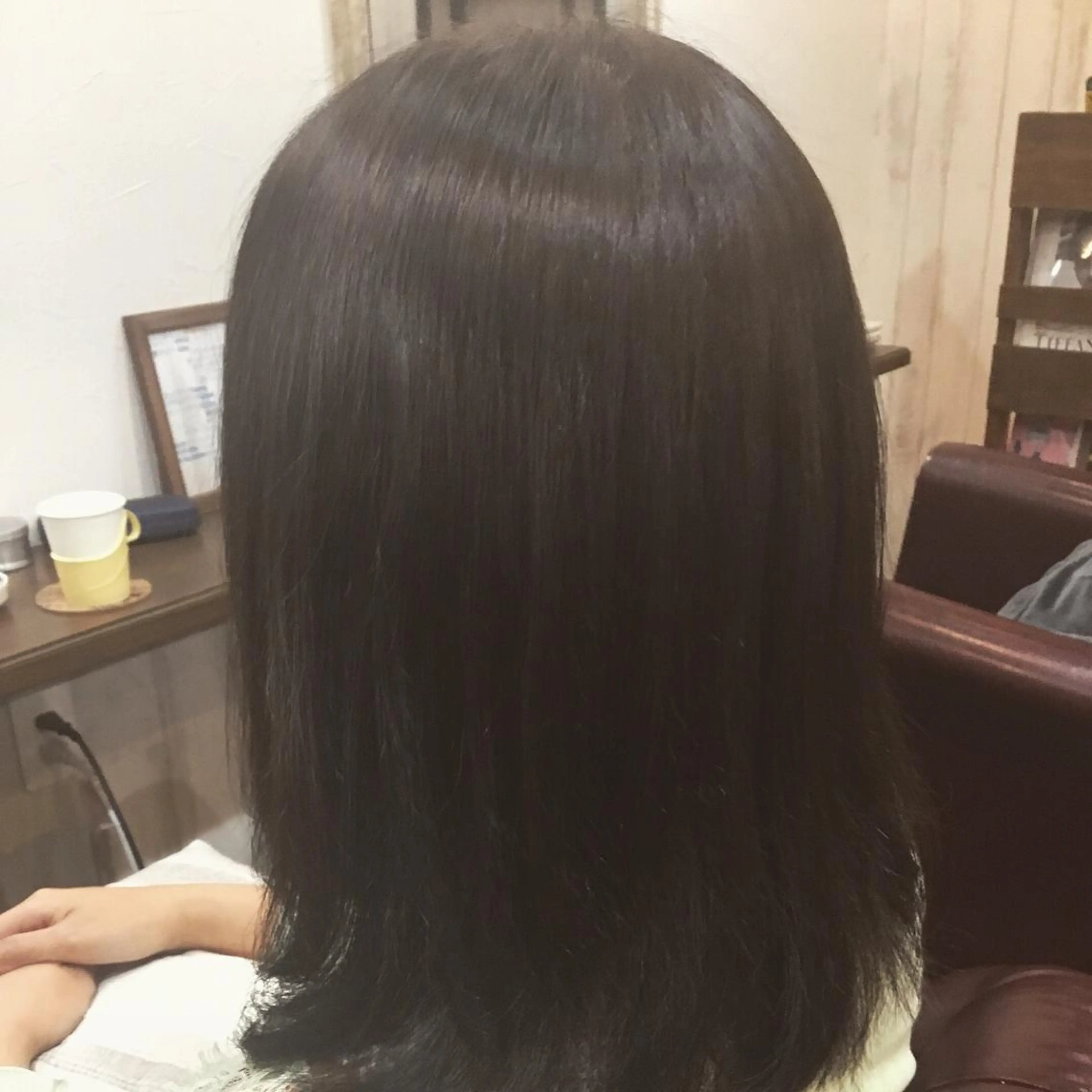 ミディアム カラー 金崎 新吾のヘアスタイル