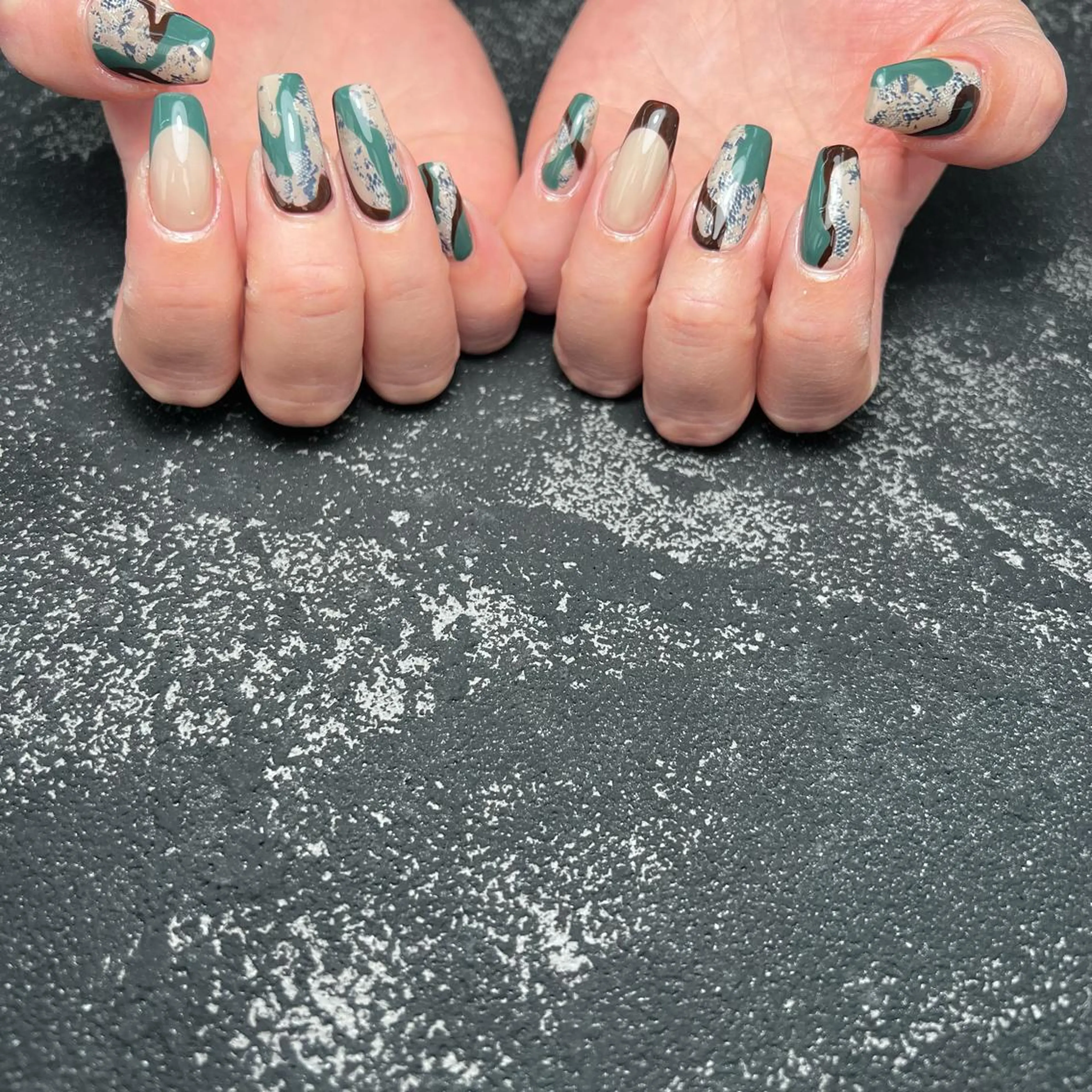 セミロング Nailsalon Reoのネイルデザイン