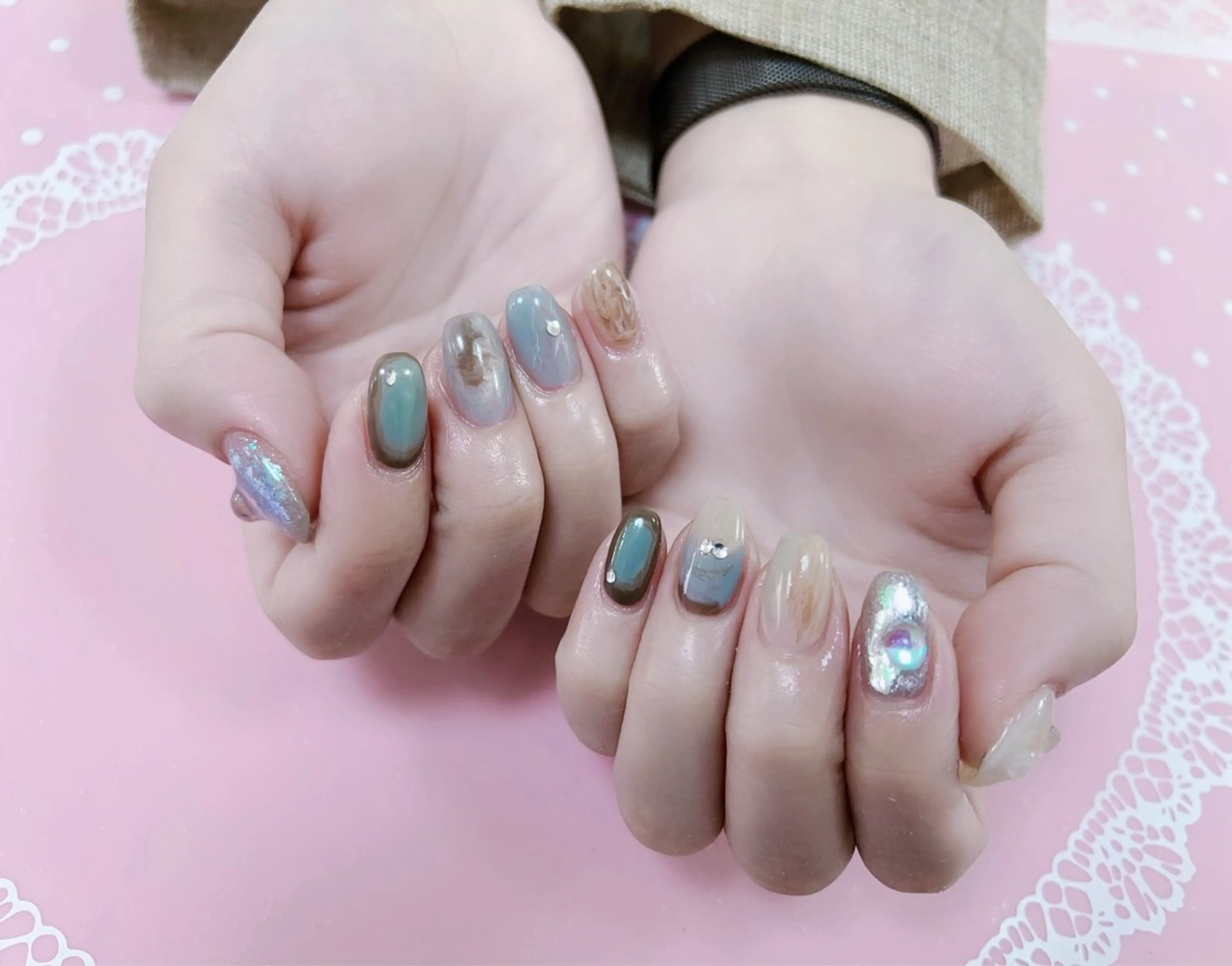 ネイル はぴねす所属・横浜 美夢のネイルデザイン