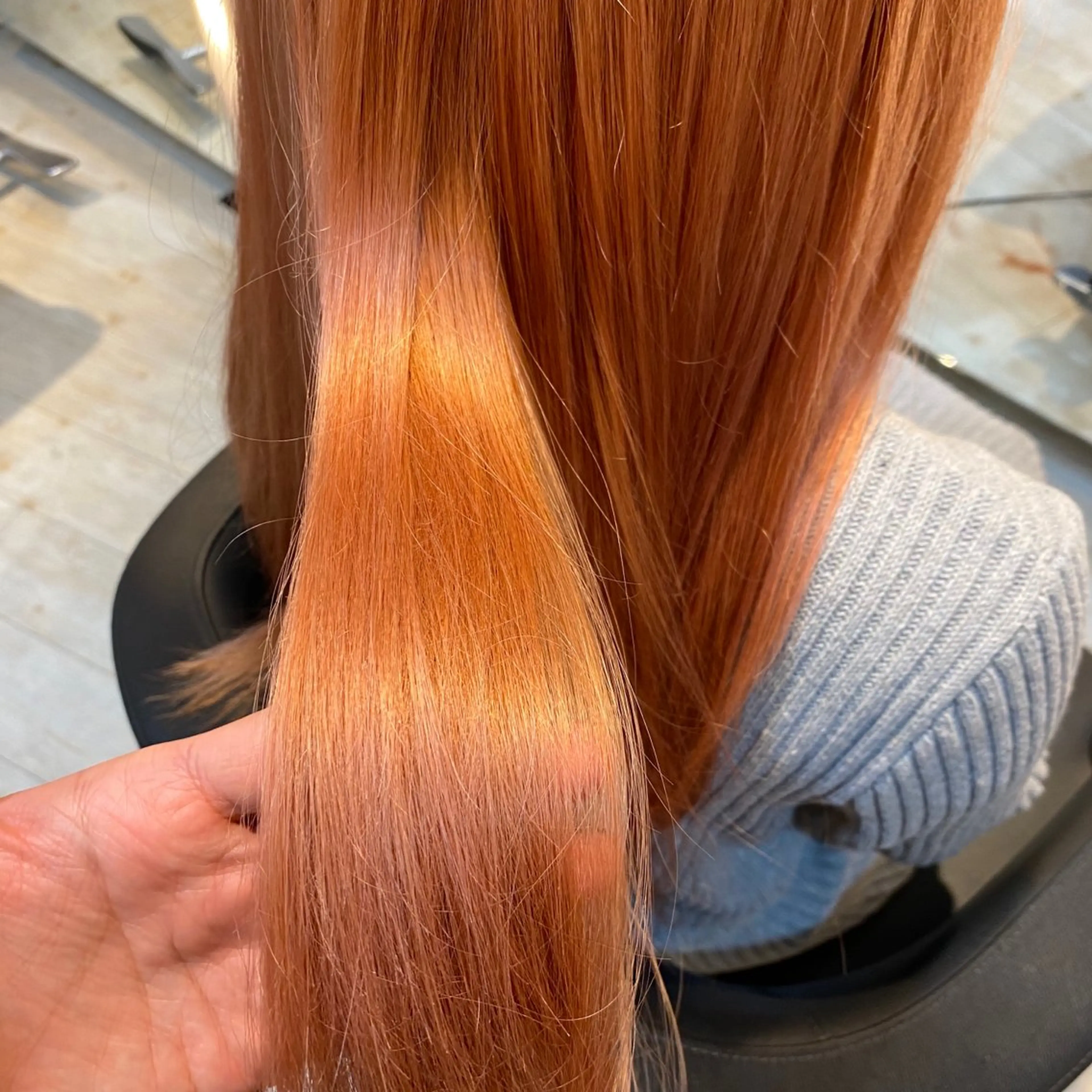 ロング カラー 井手 孔介のヘアスタイル